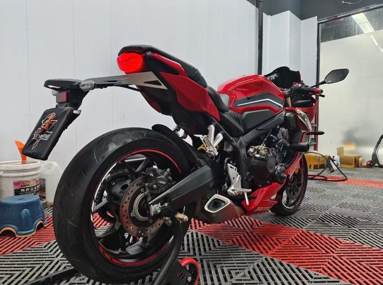 本田DREAMWING CBR650R