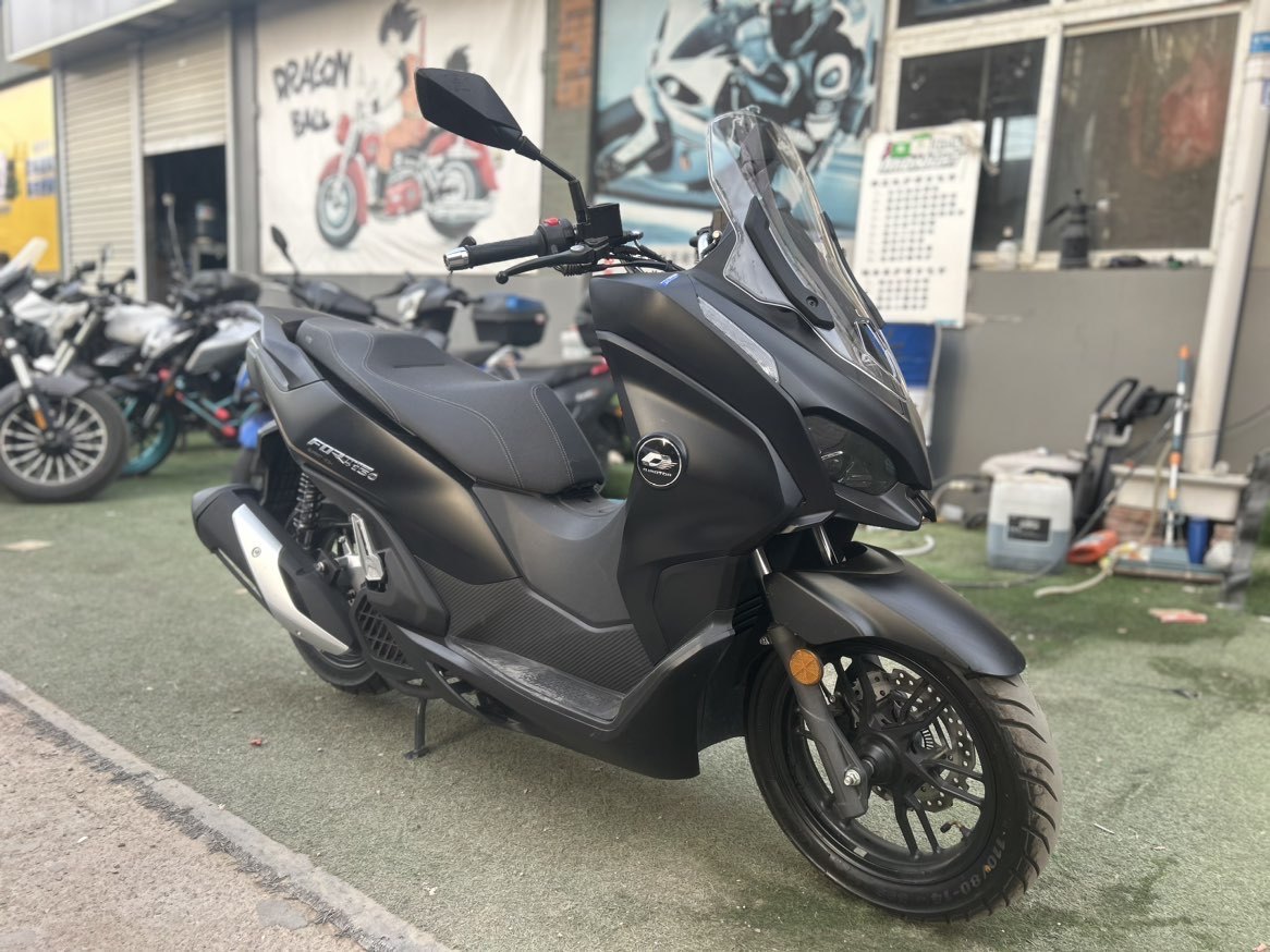 QJMOTOR 鸿150 City