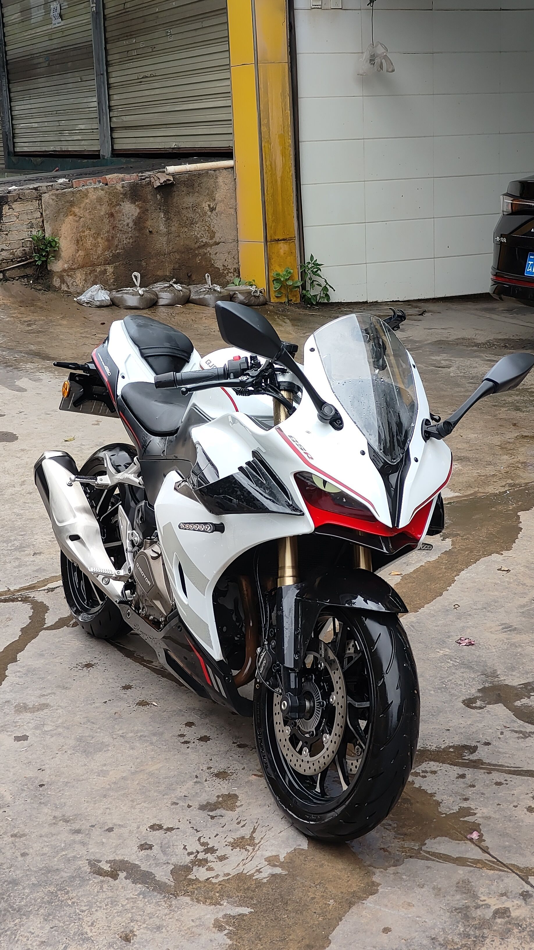 QJMOTOR 赛450