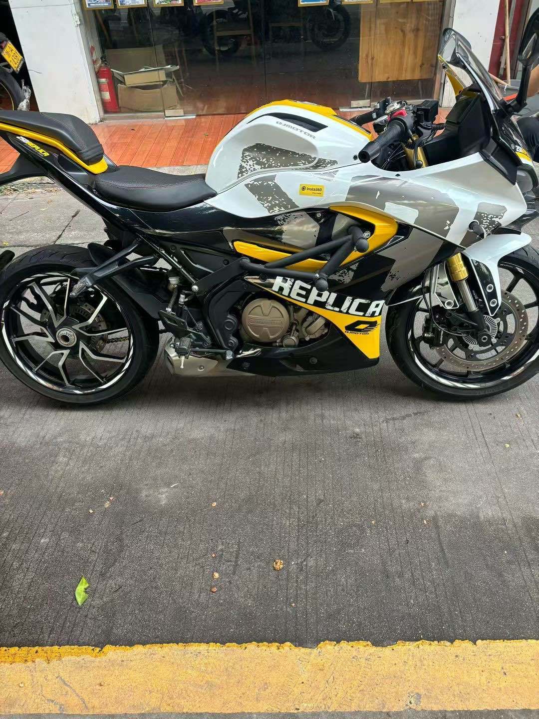 QJMOTOR 赛250