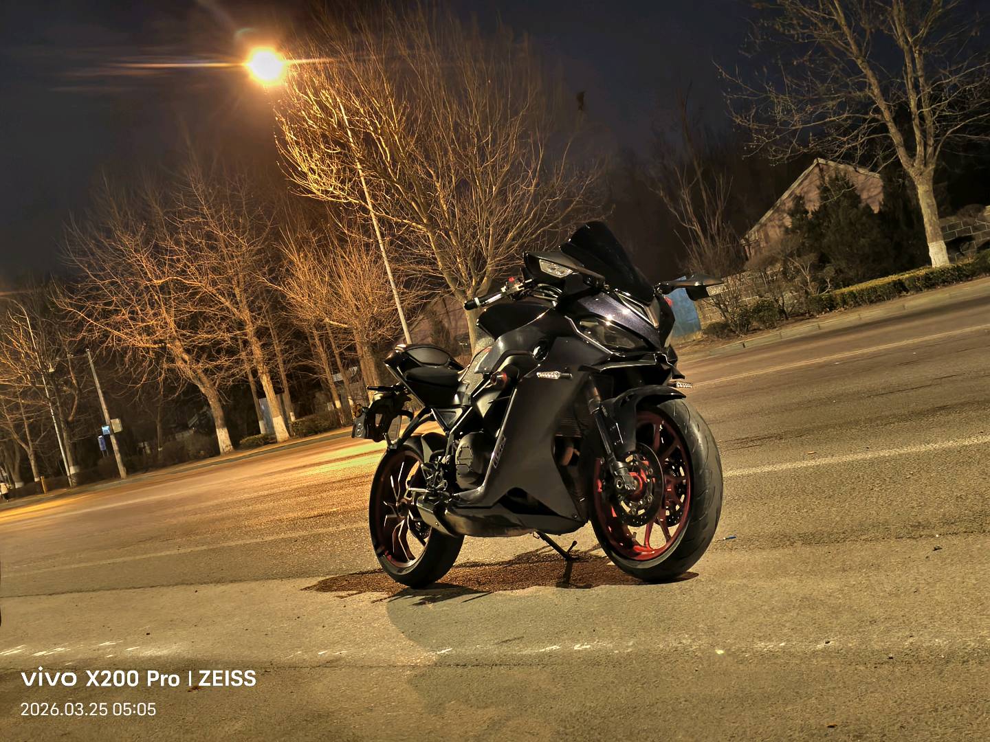 QJMOTOR 赛400
