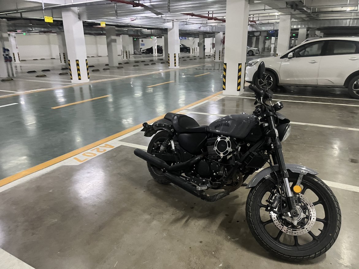 义骑 V8