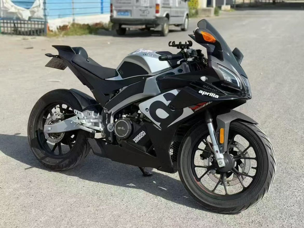 宗申阿普利亚 GPR250R