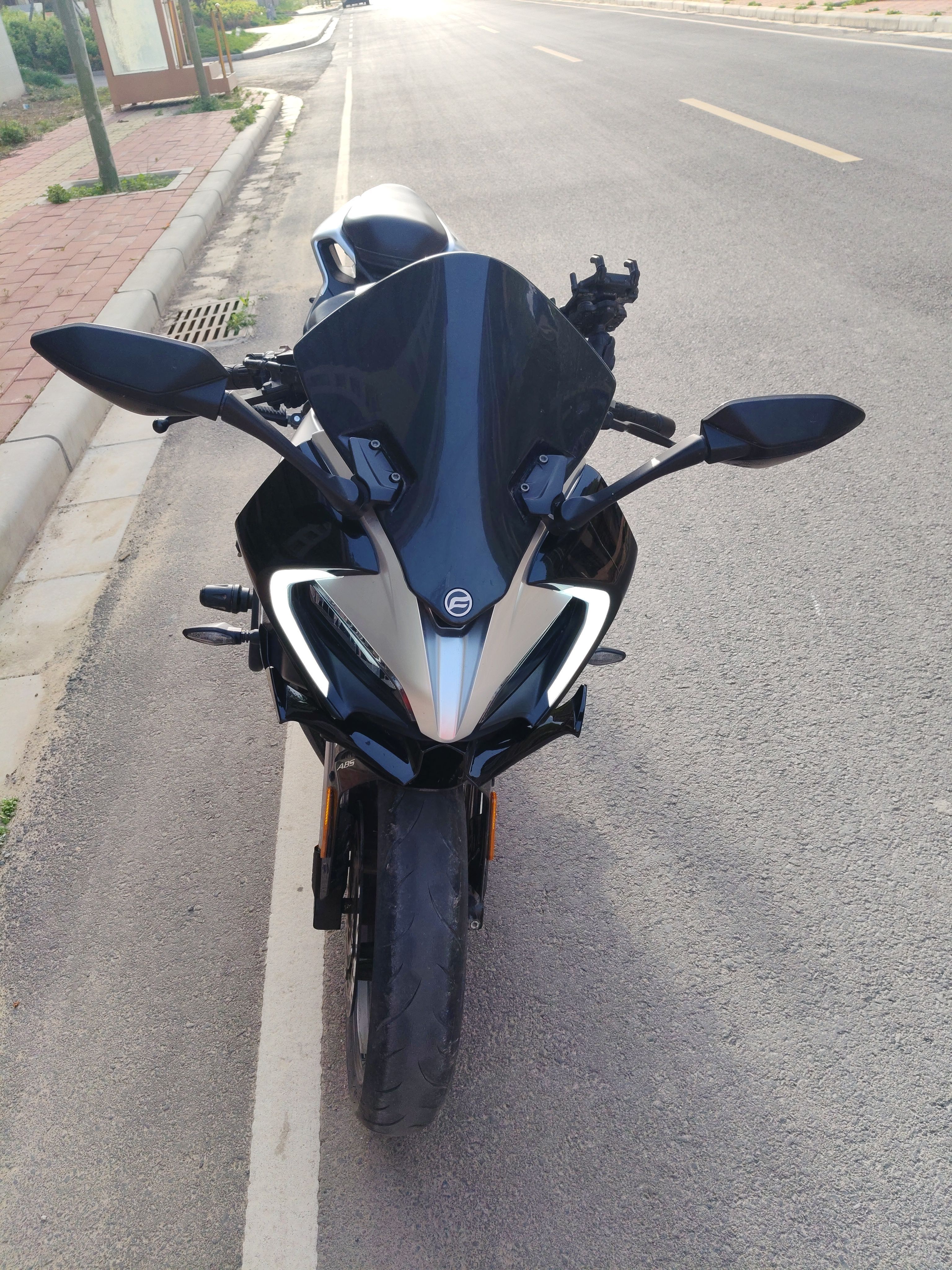 春风 250SR