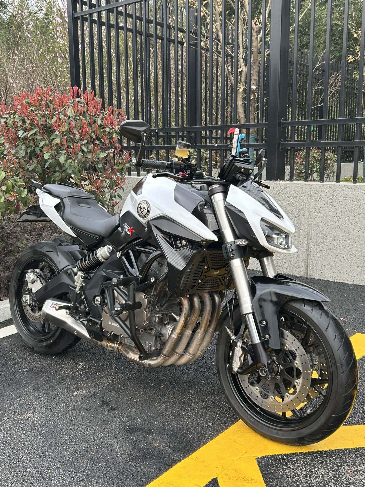 QJMOTOR 追600