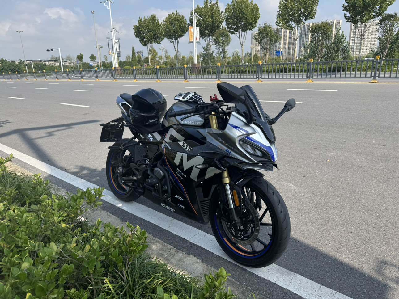 春风 250SR