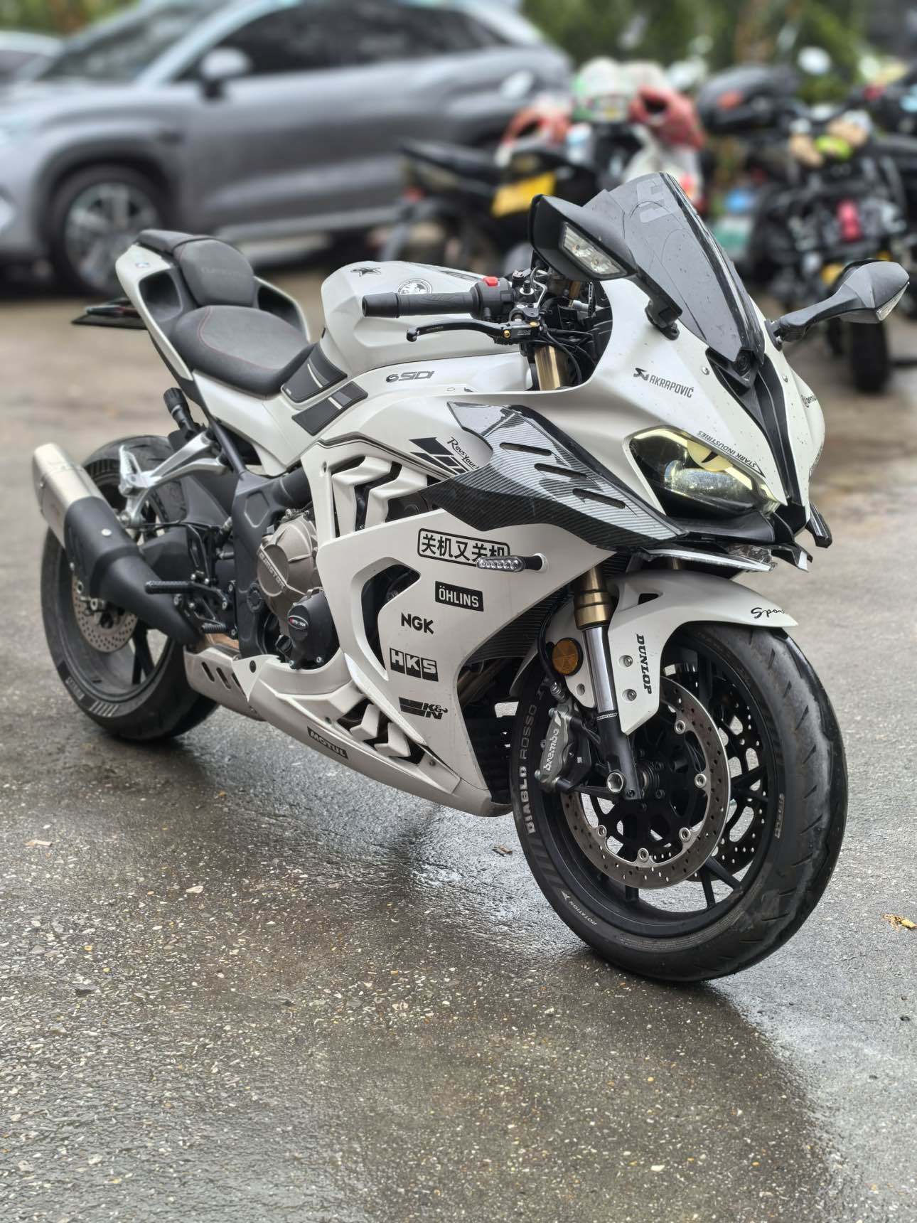 QJMOTOR 赛600