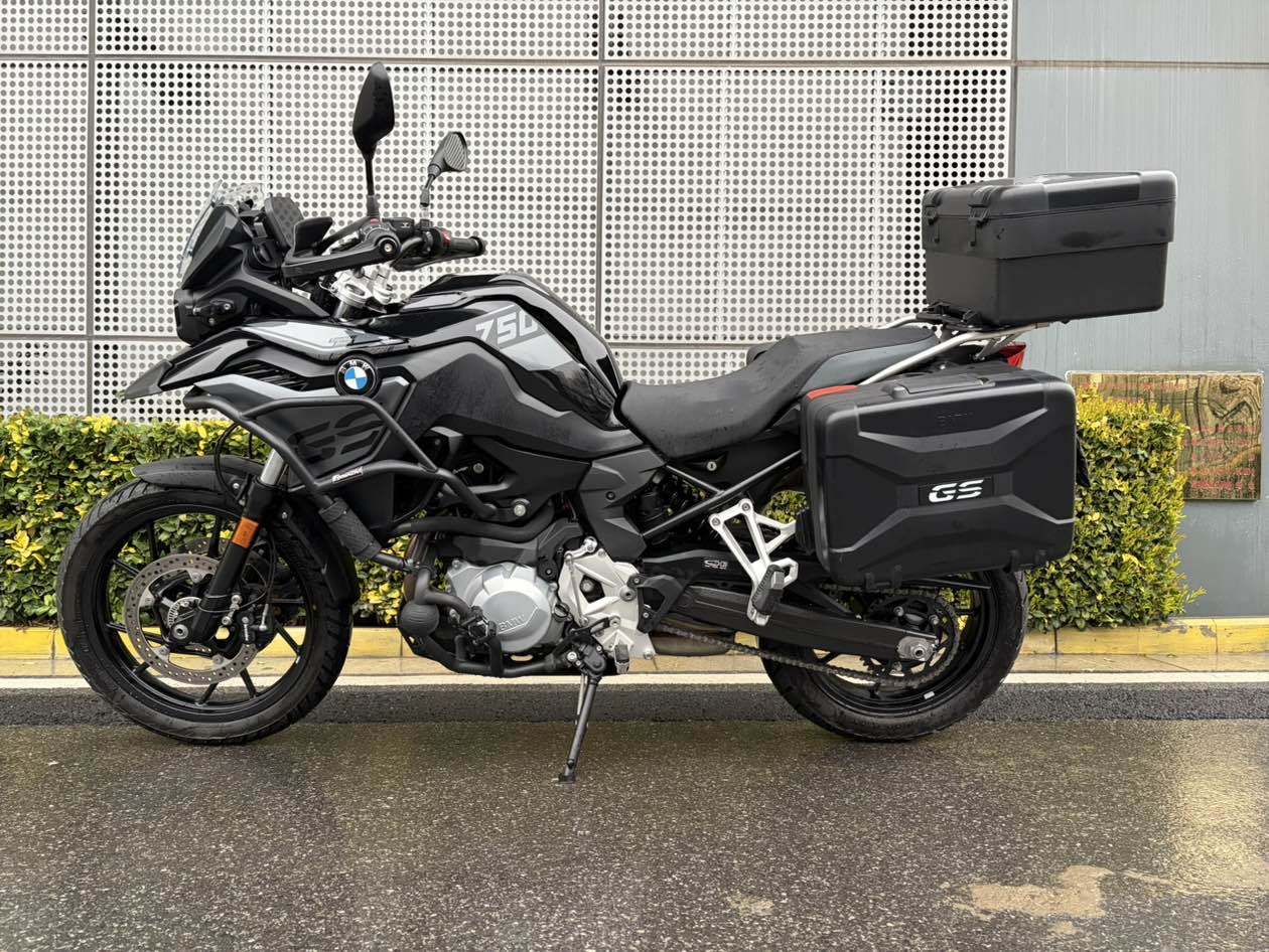宝马 F 750 GS