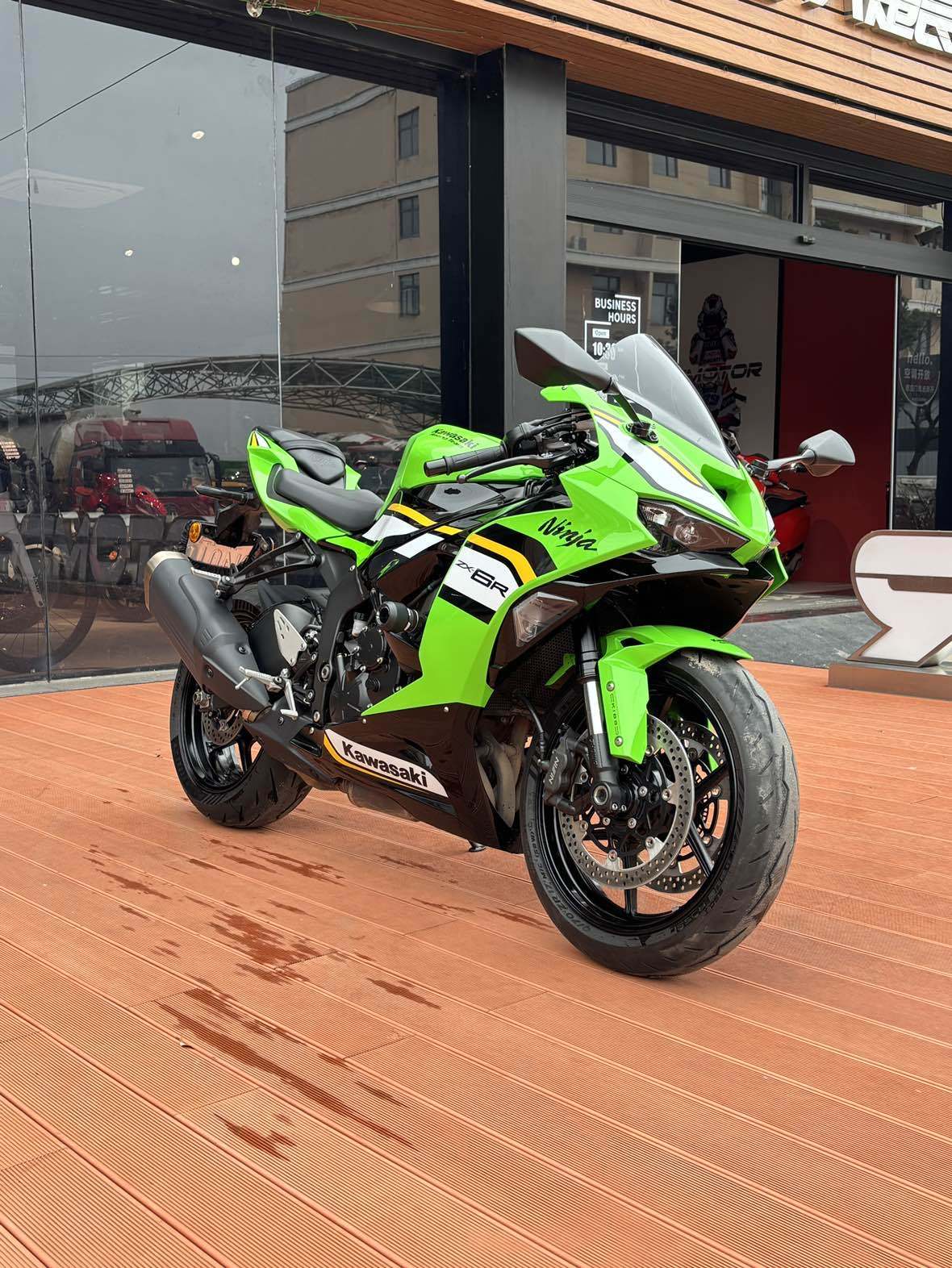 川崎 Ninja ZX-6R 