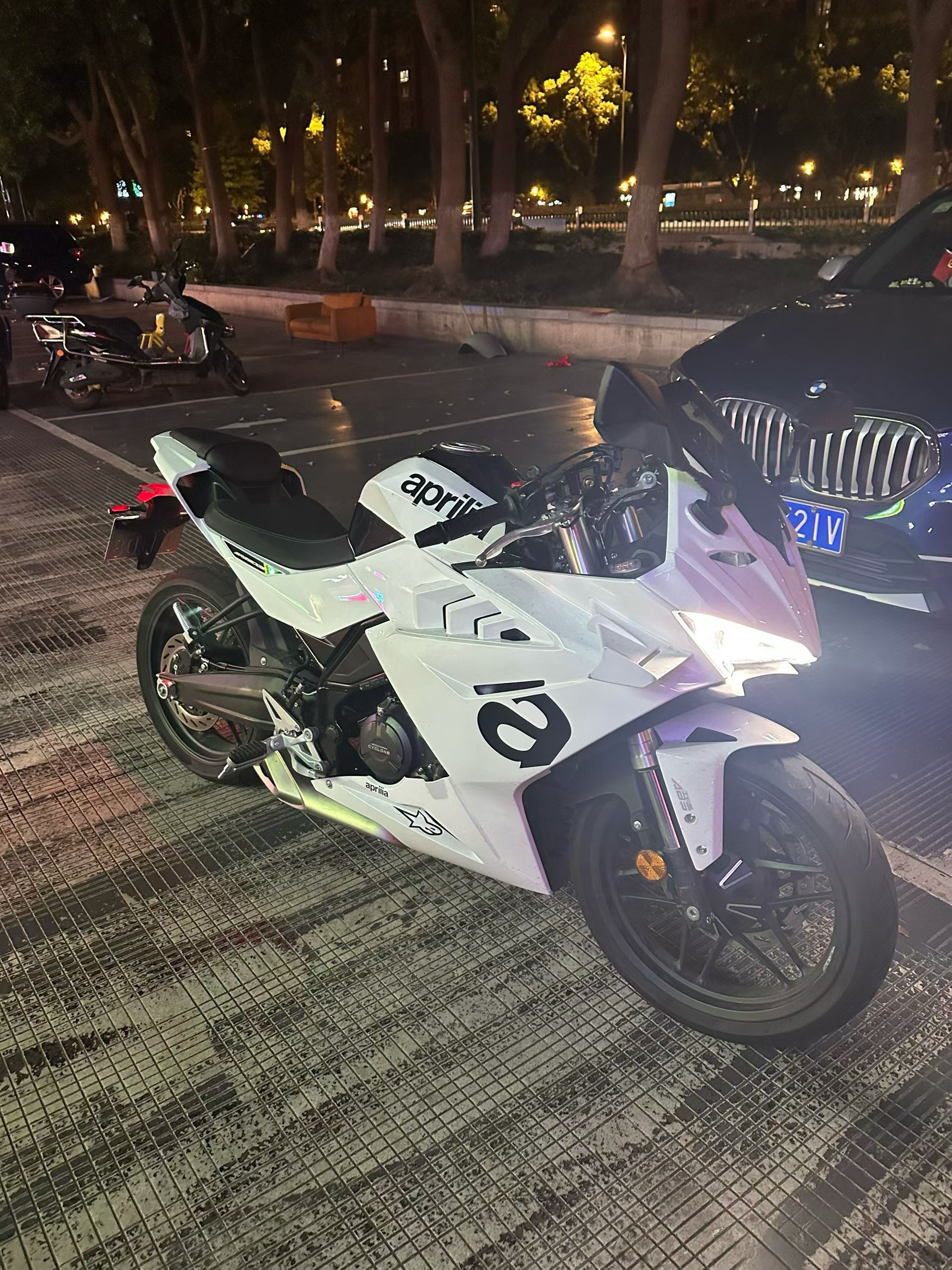 赛科龙 RC250