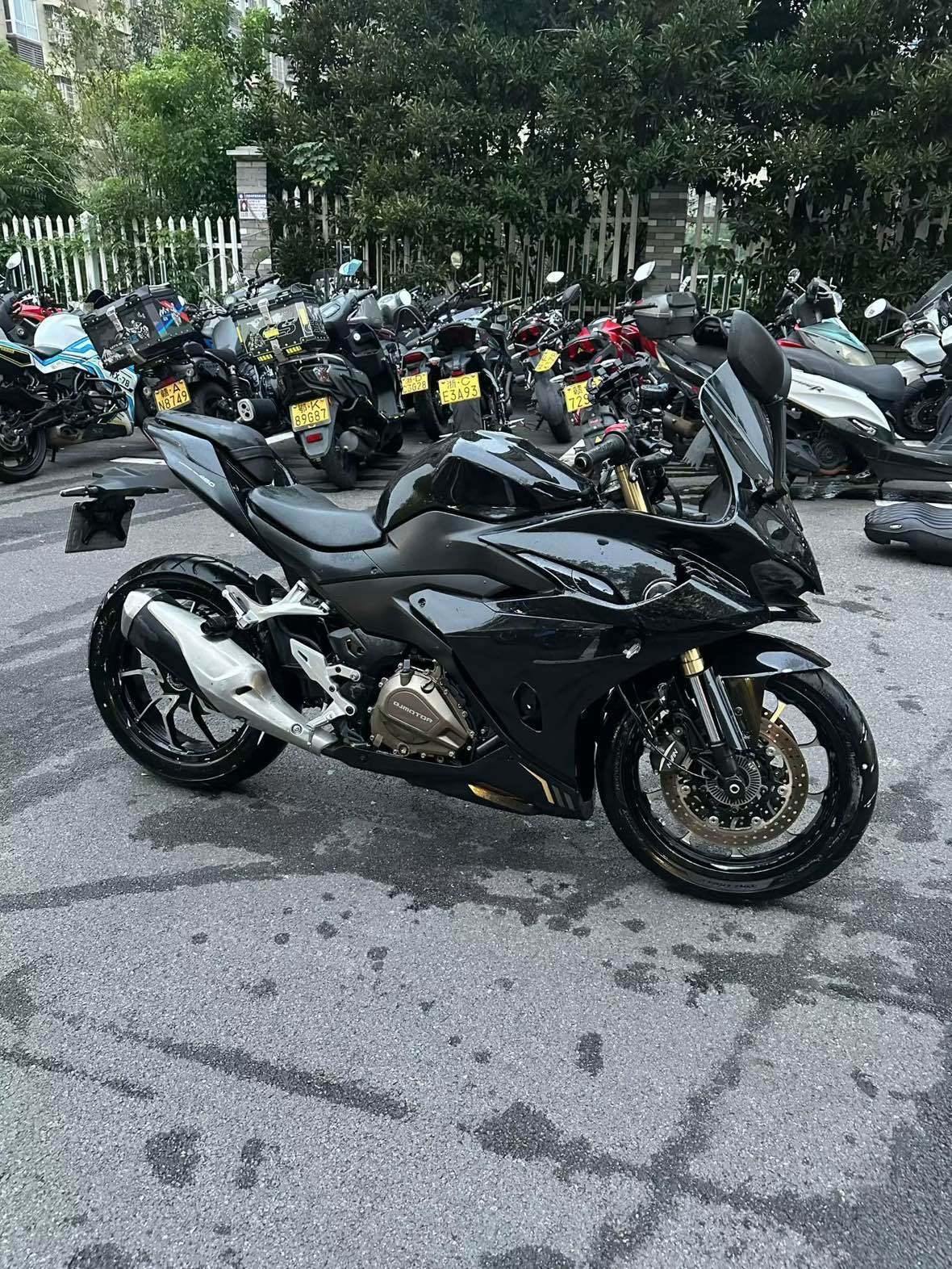QJMOTOR 赛450