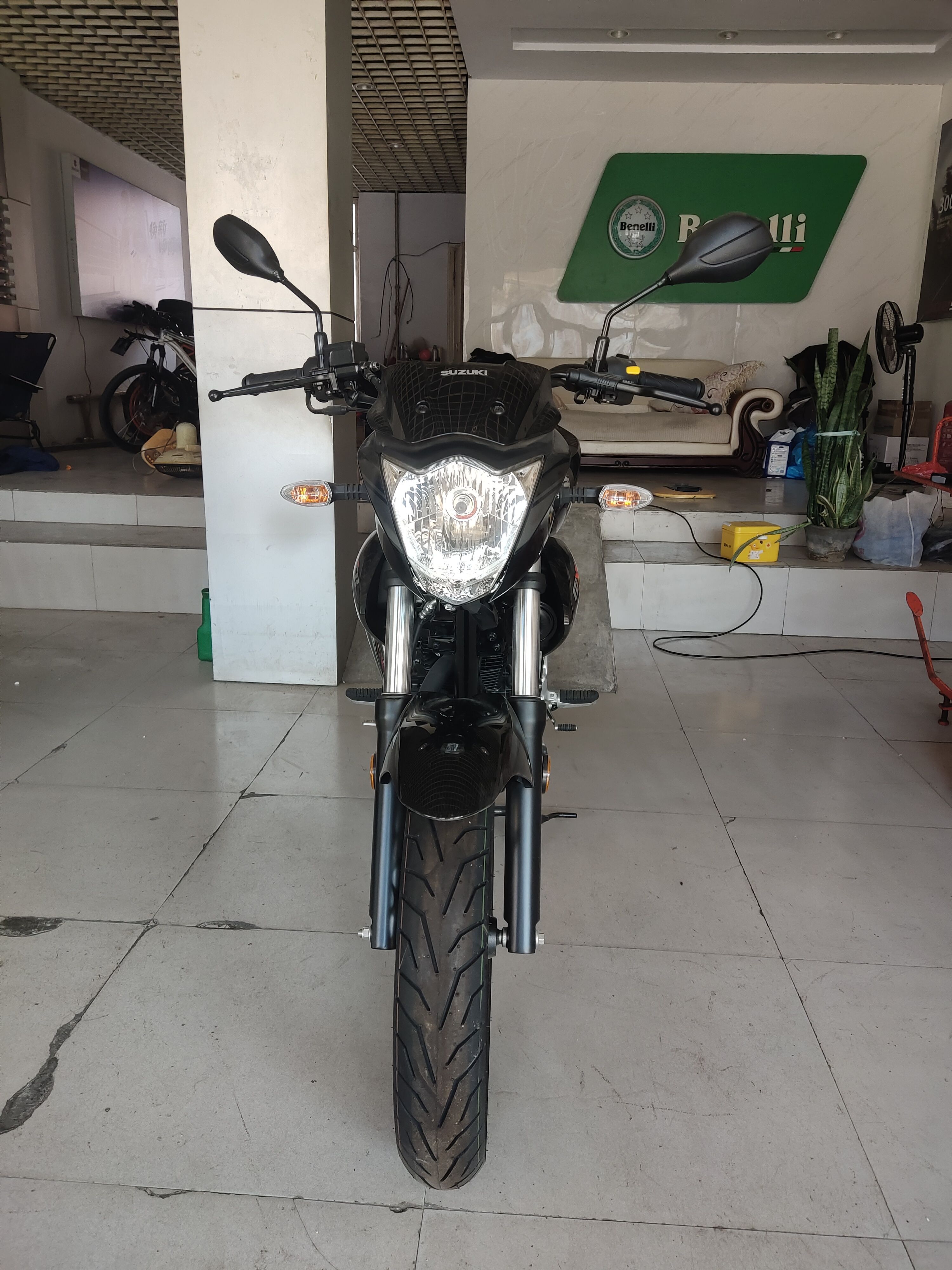 济南铃木 极客飒 Gixxer 155 NK
