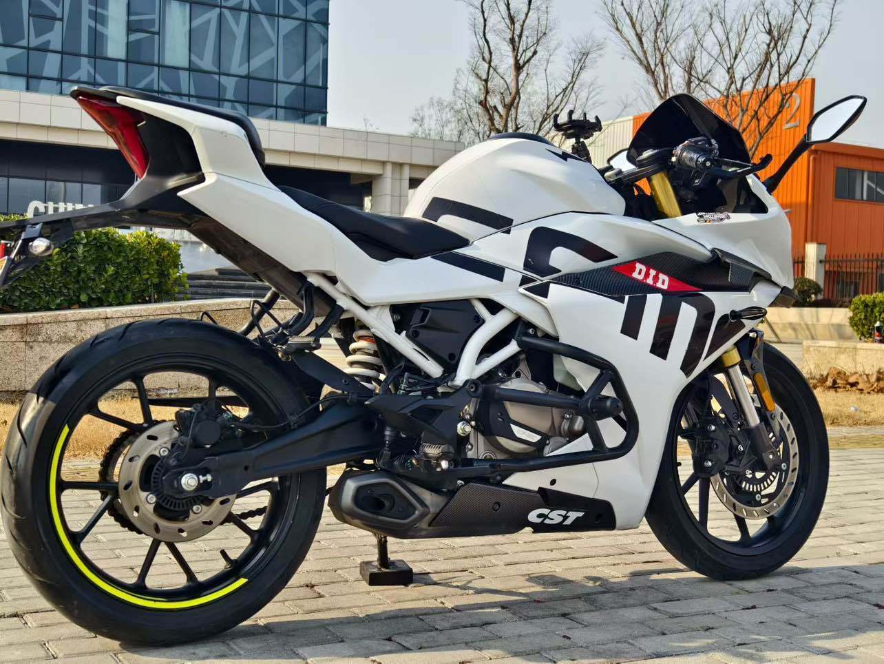 春风 250SR