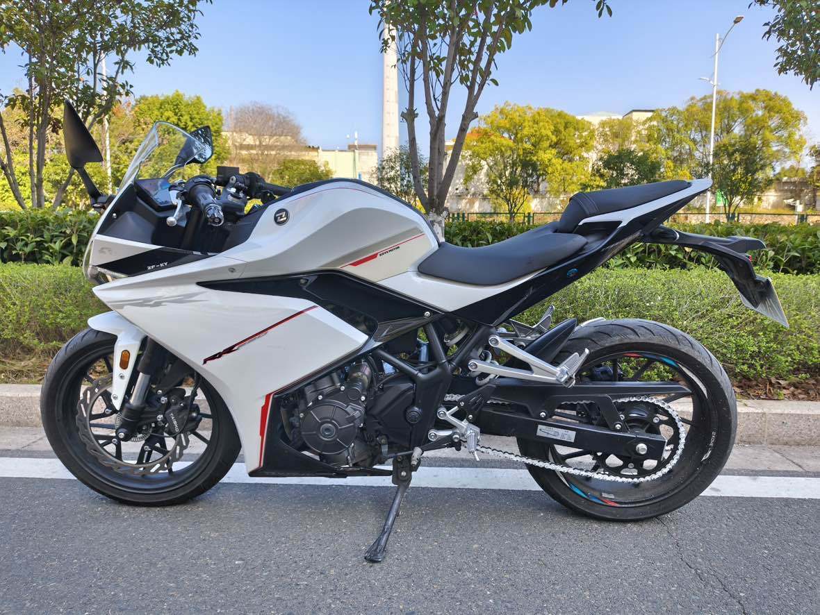 凯越 250RR 刺鸟