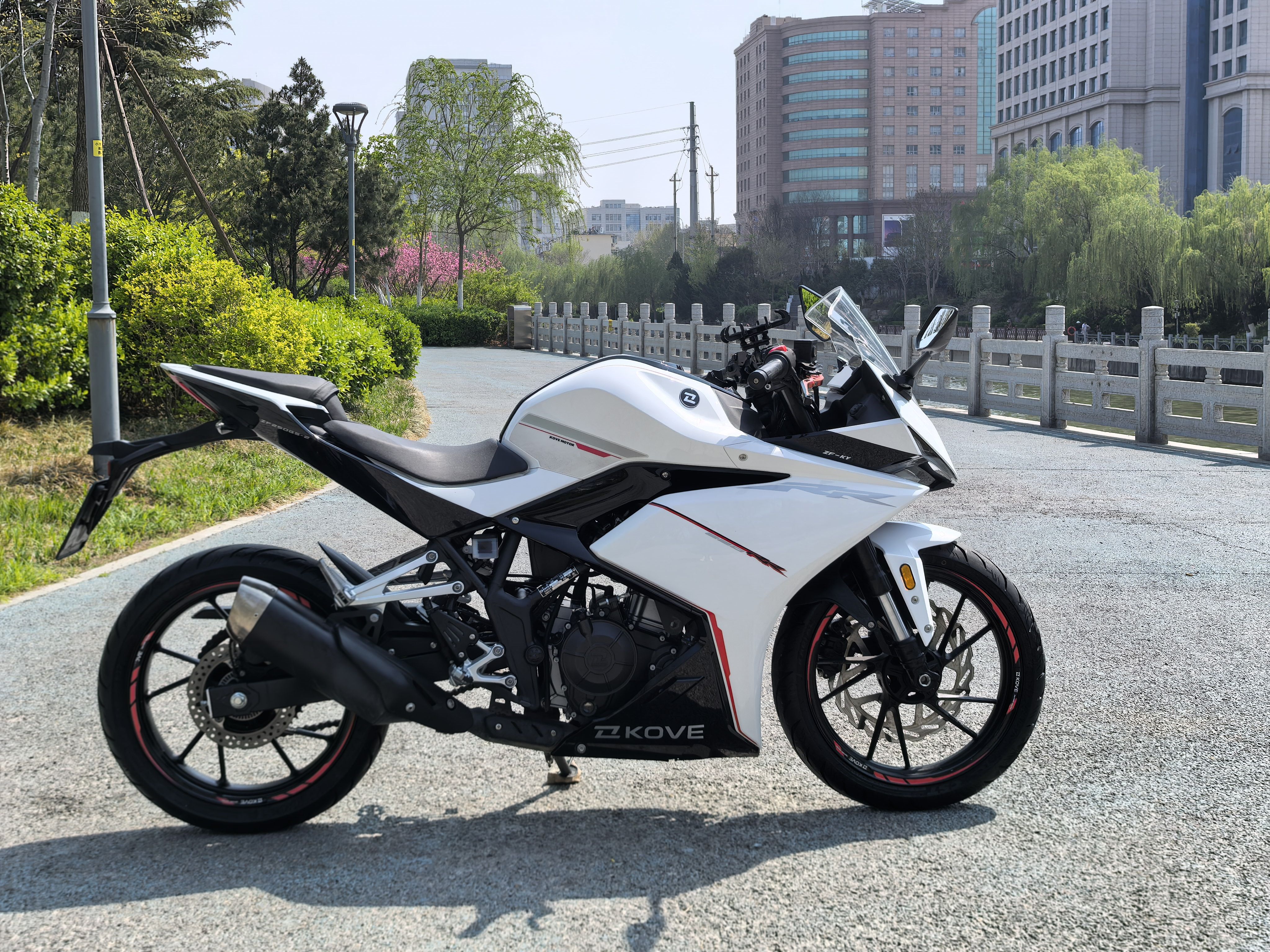 凯越 250RR 刺鸟