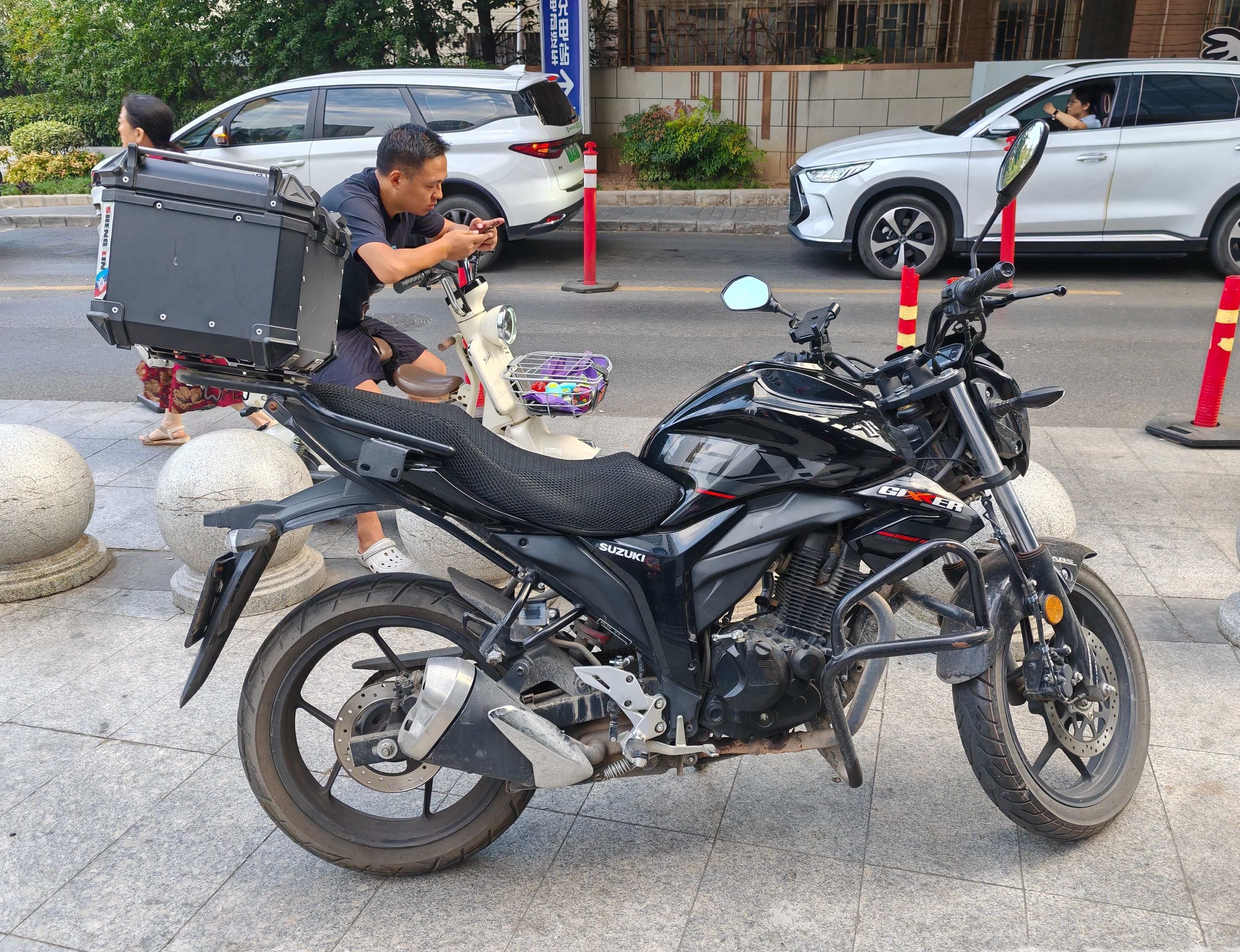 济南铃木 极客飒 Gixxer 155 NK