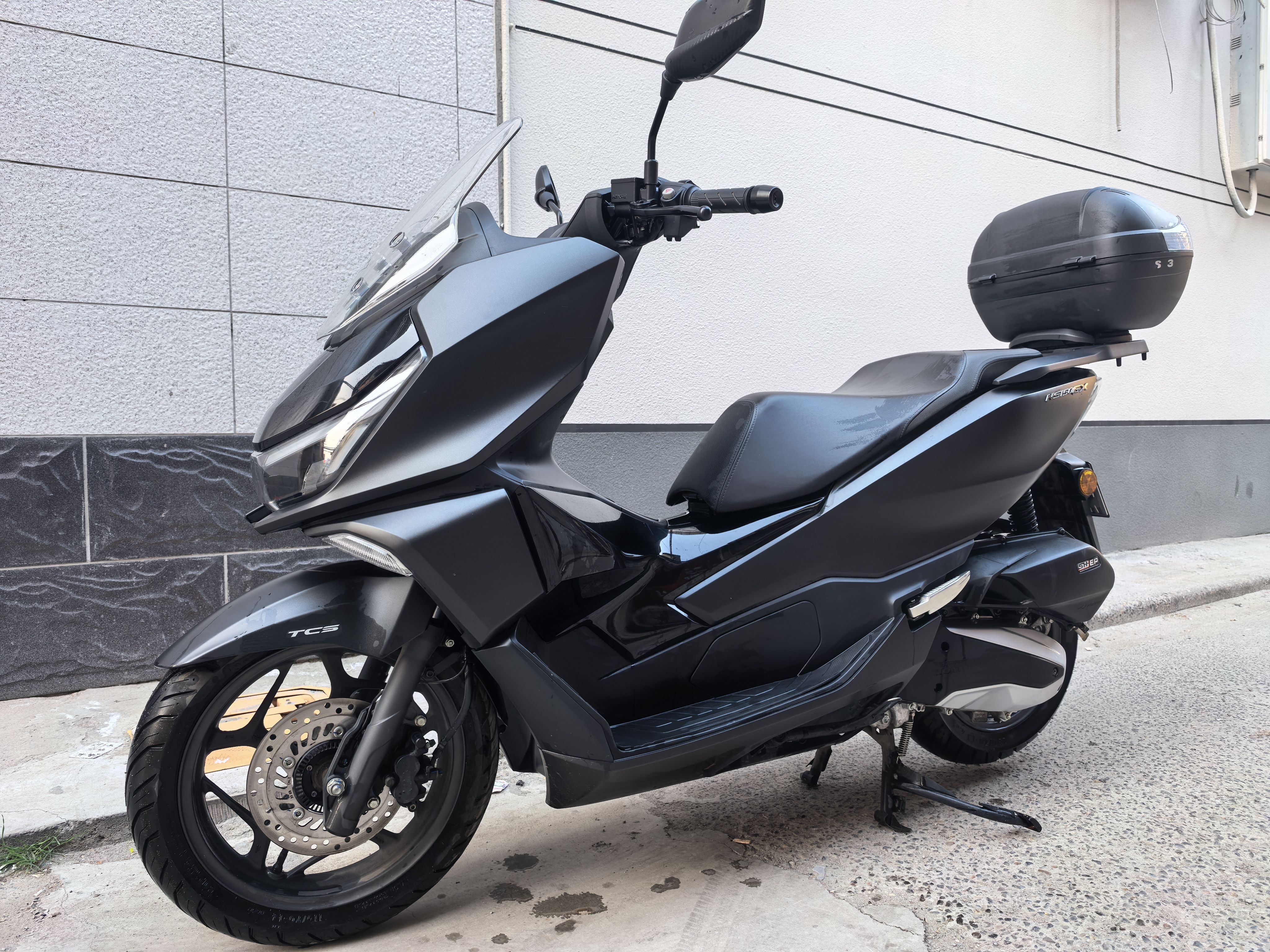 新大洲本田 NS150GX