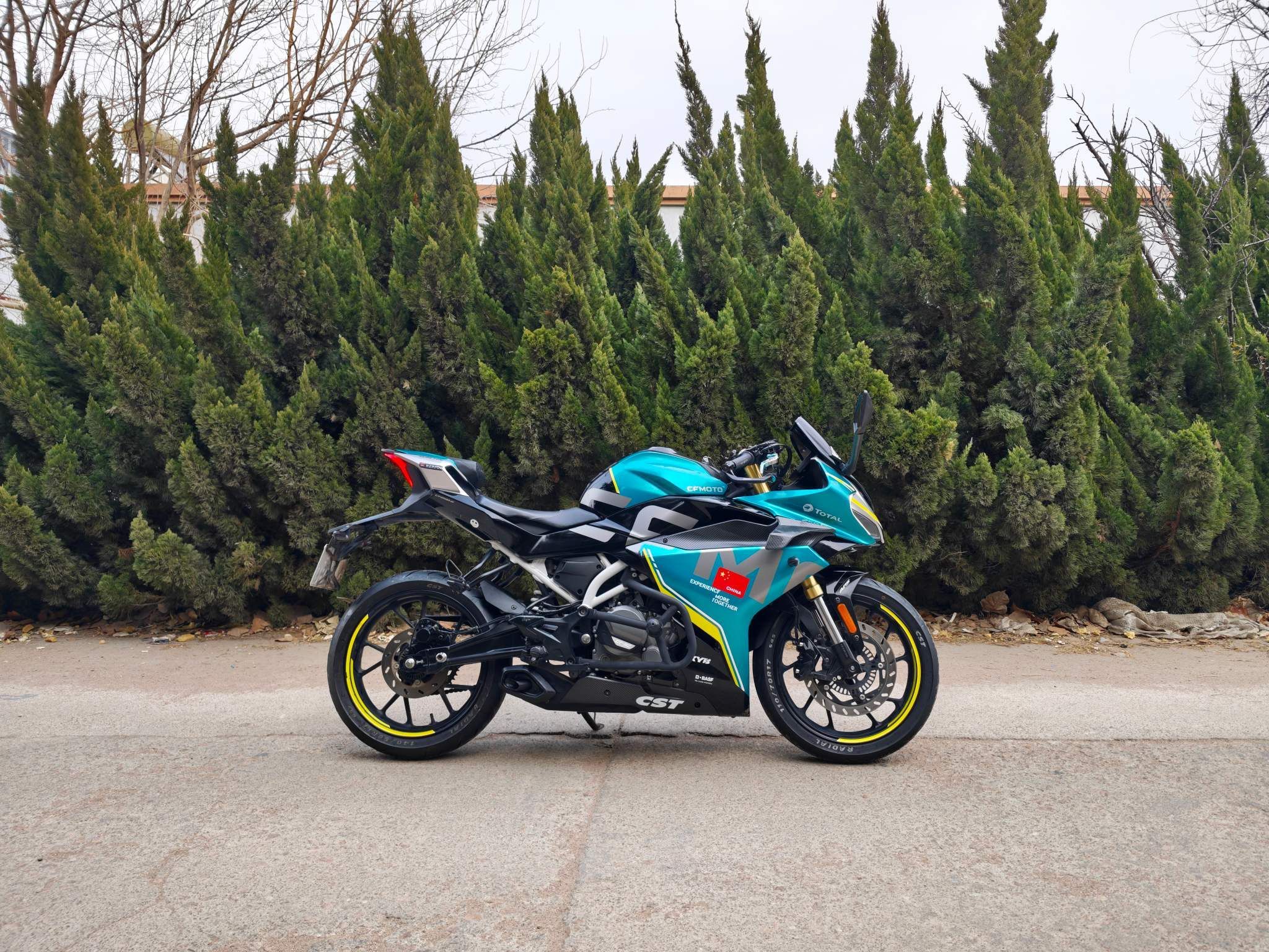 春风 250SR