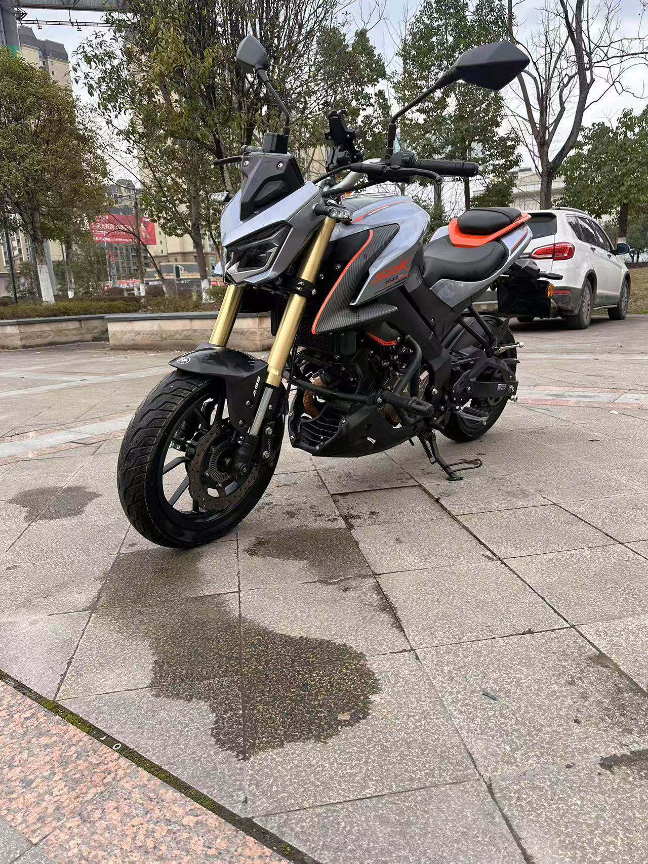 QJMOTOR 追150