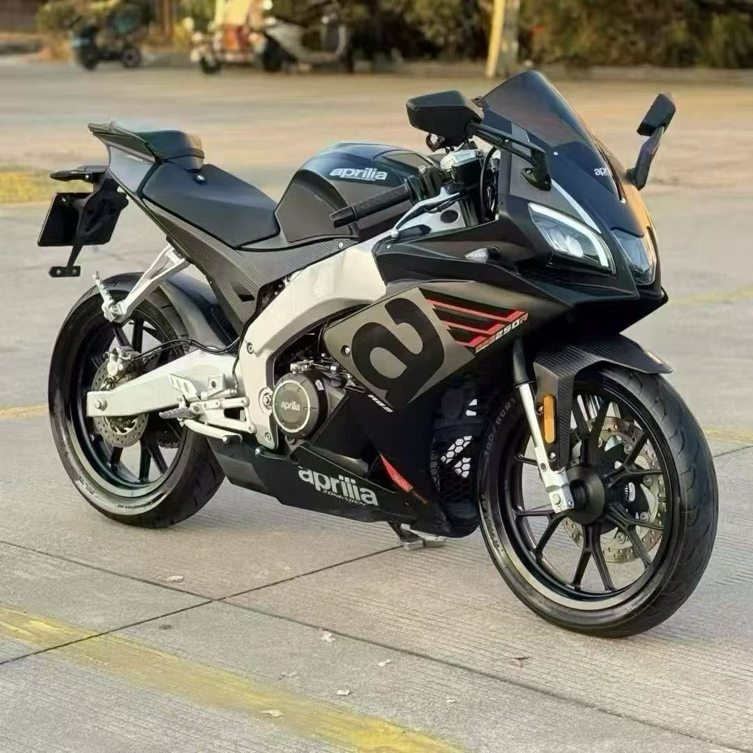 宗申阿普利亚 GPR250R