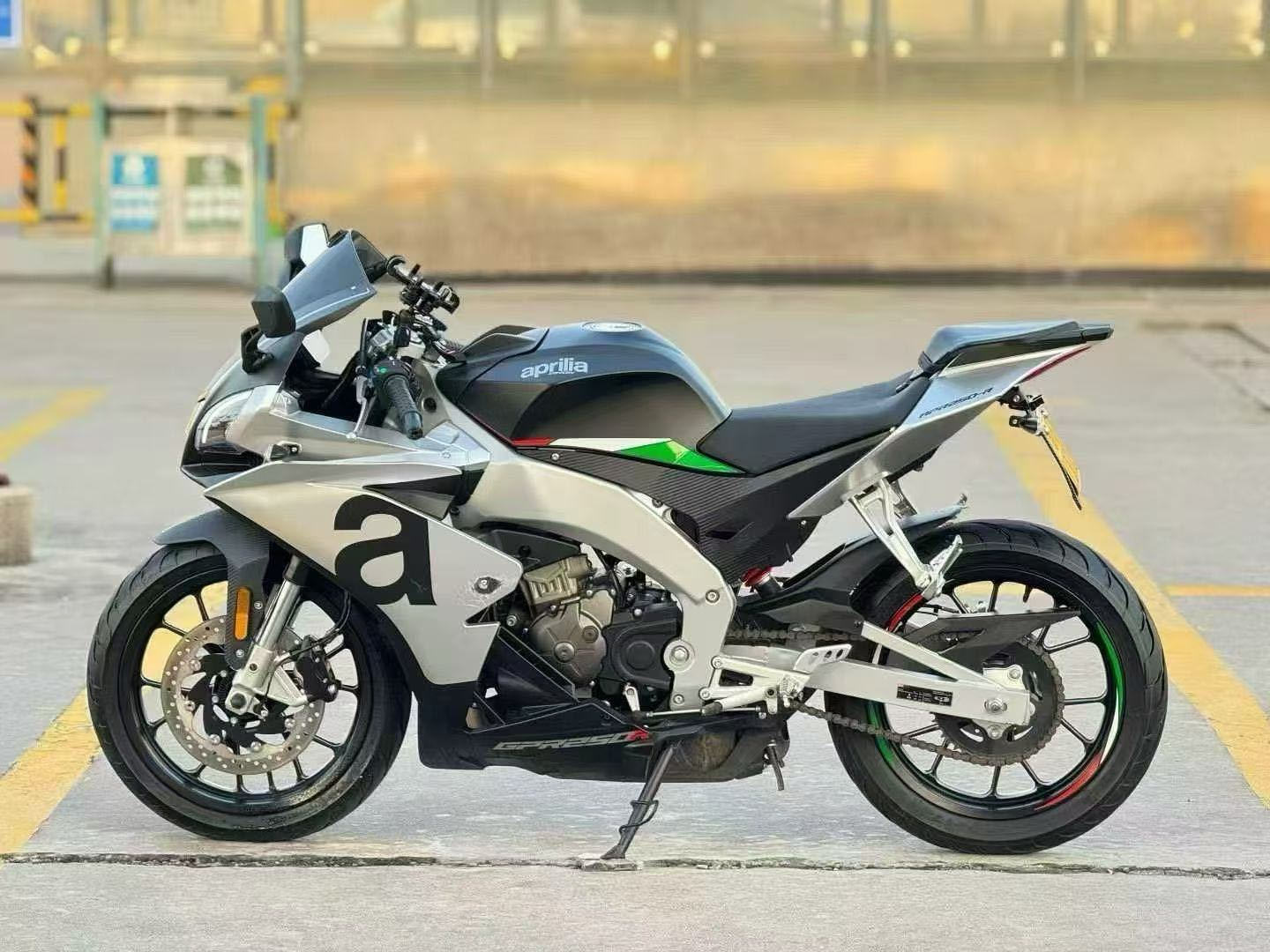 宗申阿普利亚 GPR250R