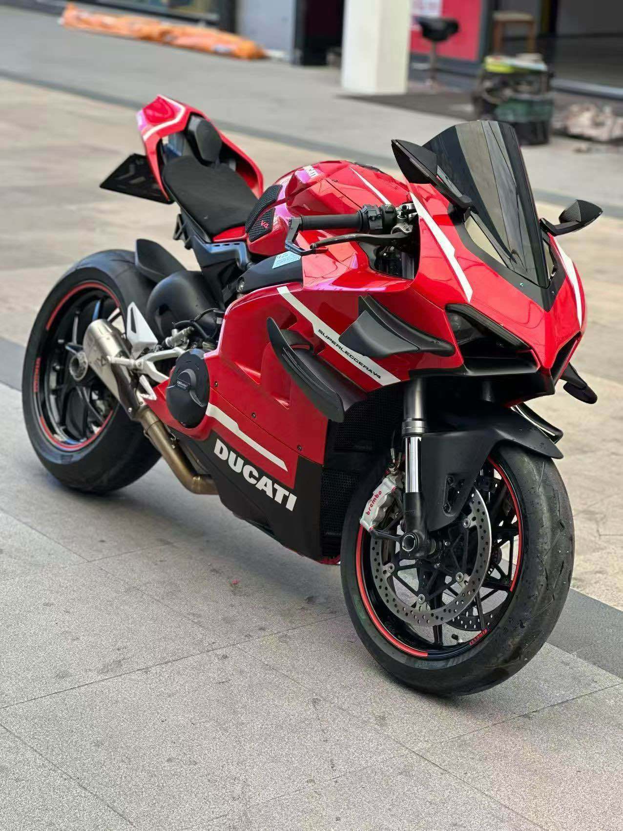 杜卡迪 Panigale V4
