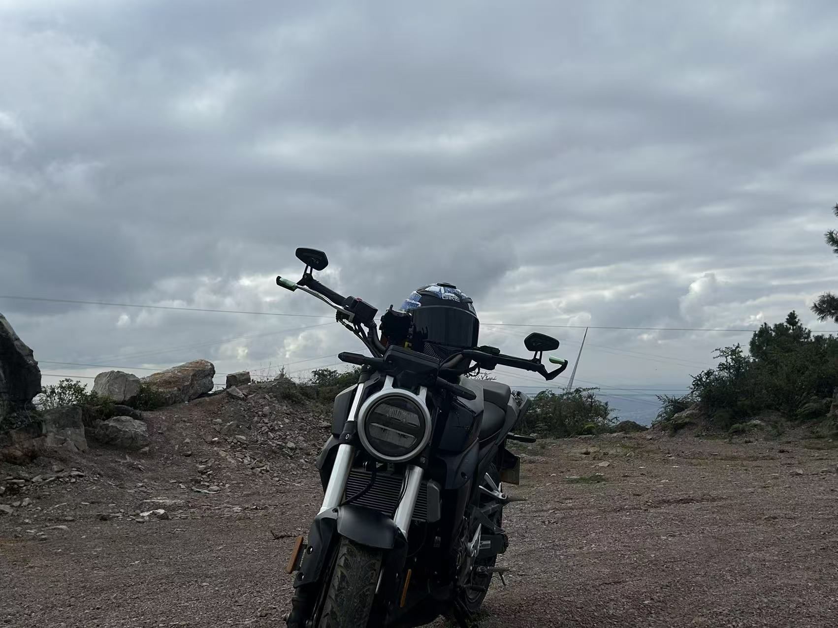 东方 V9