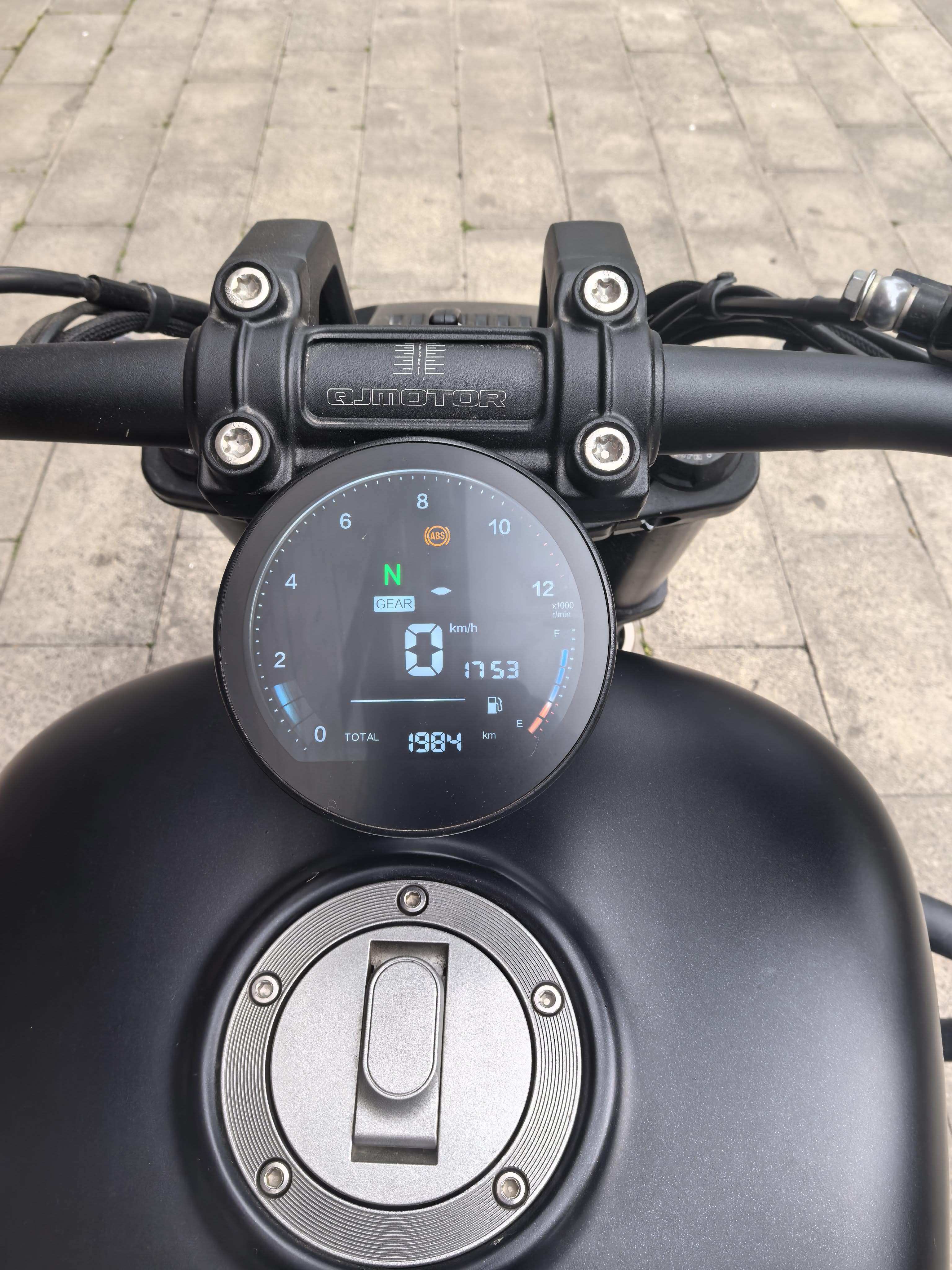 QJMOTOR 闪350