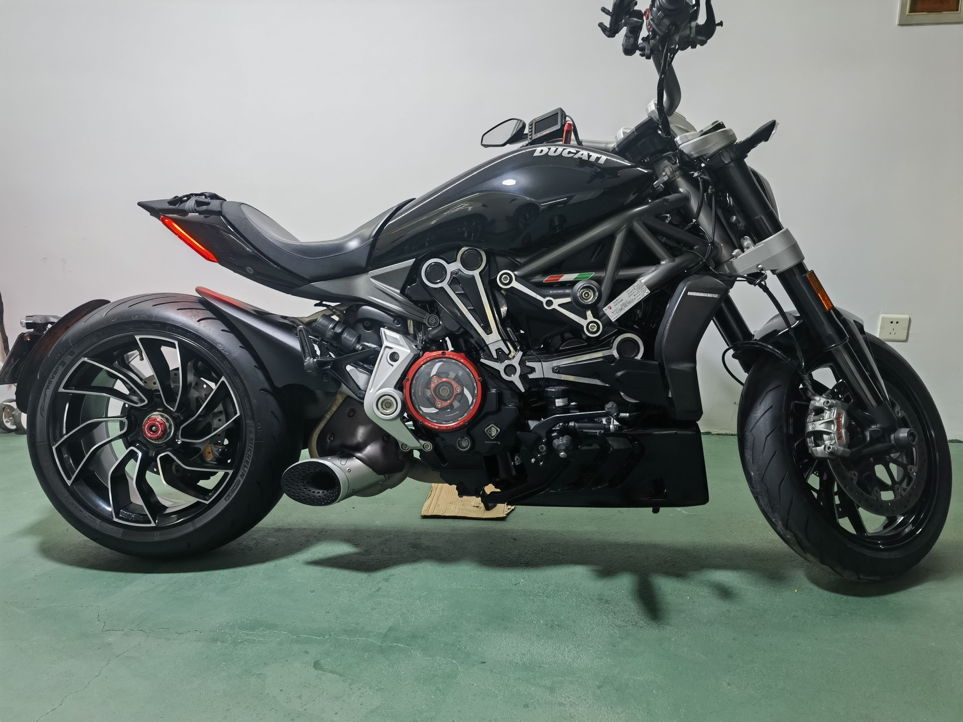 杜卡迪 XDiavel