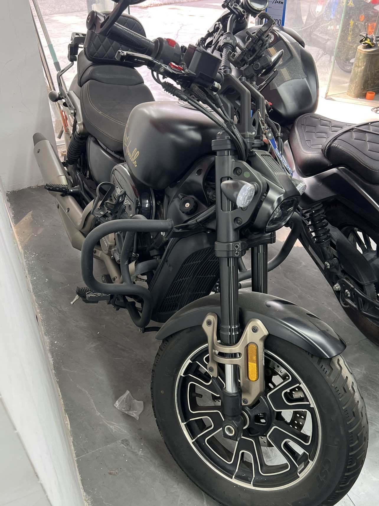 QJMOTOR 闪350