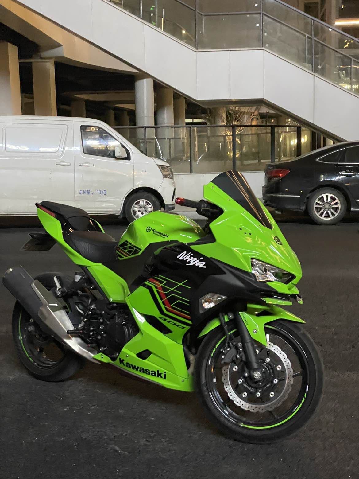 川崎 Ninja 400