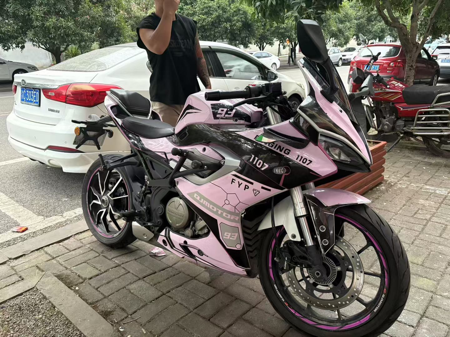 QJMOTOR 赛250