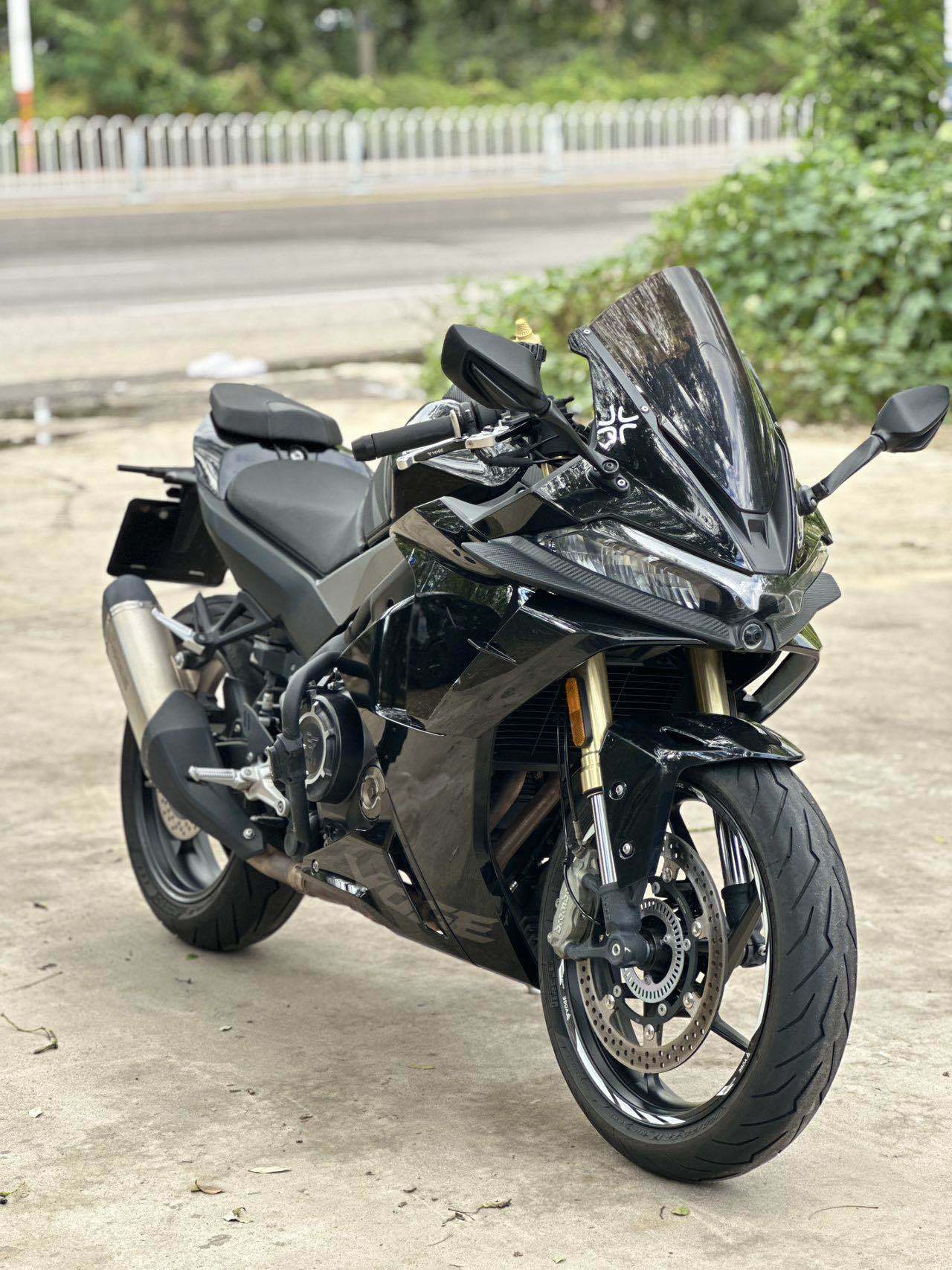 无极 RR525