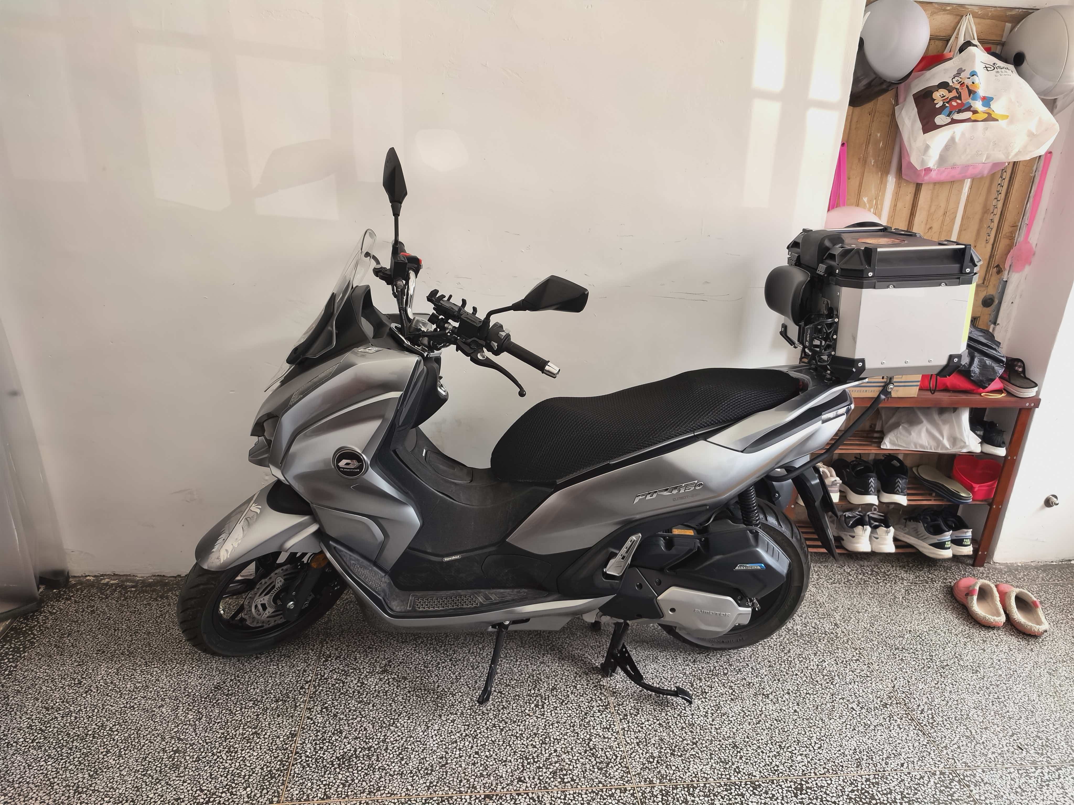 QJMOTOR 鸿150 City