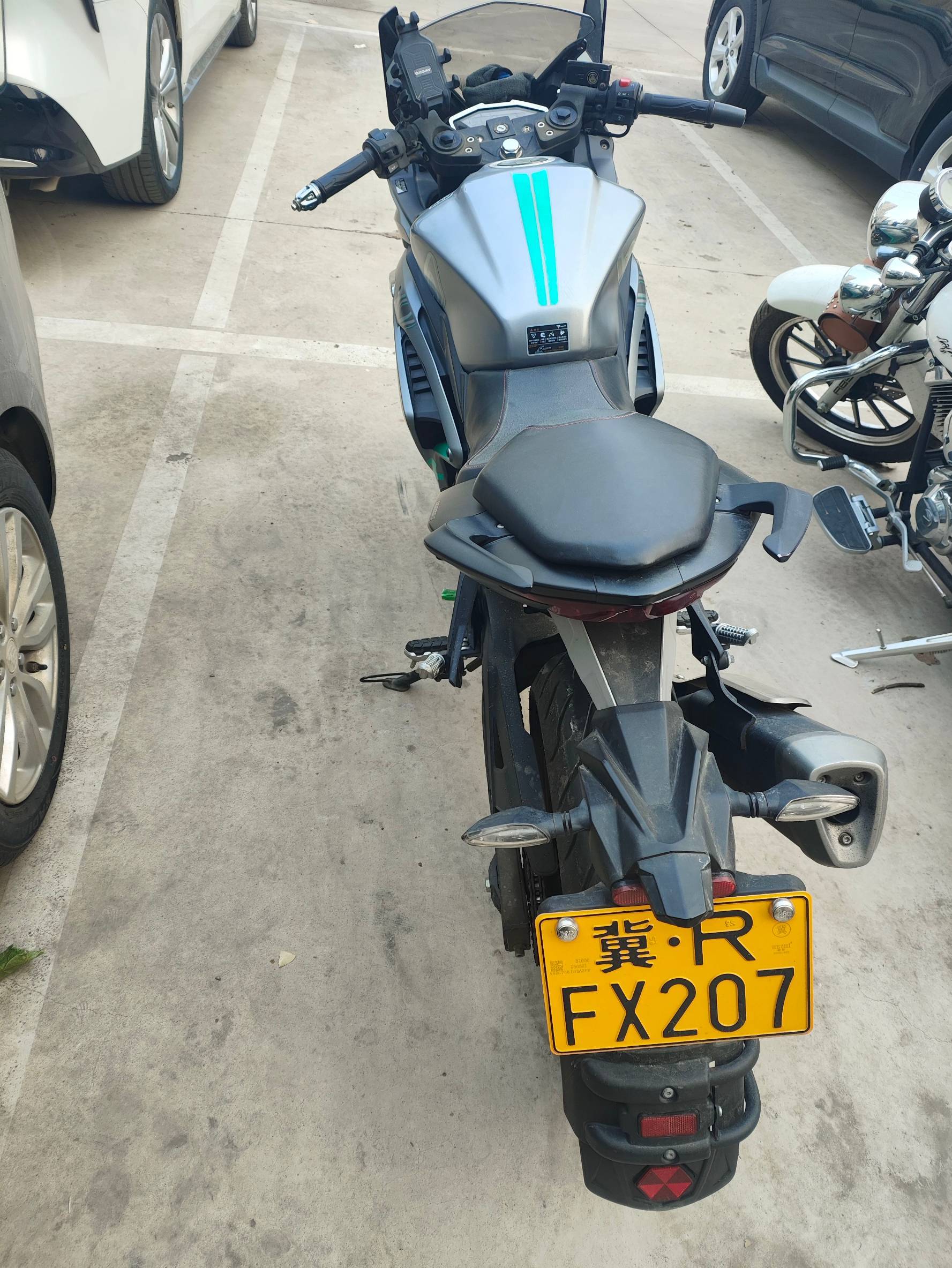 无极 300RR