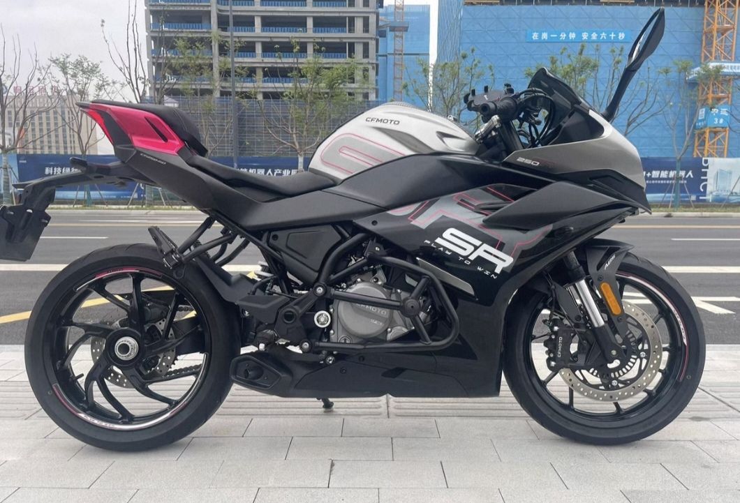 春风 250SR