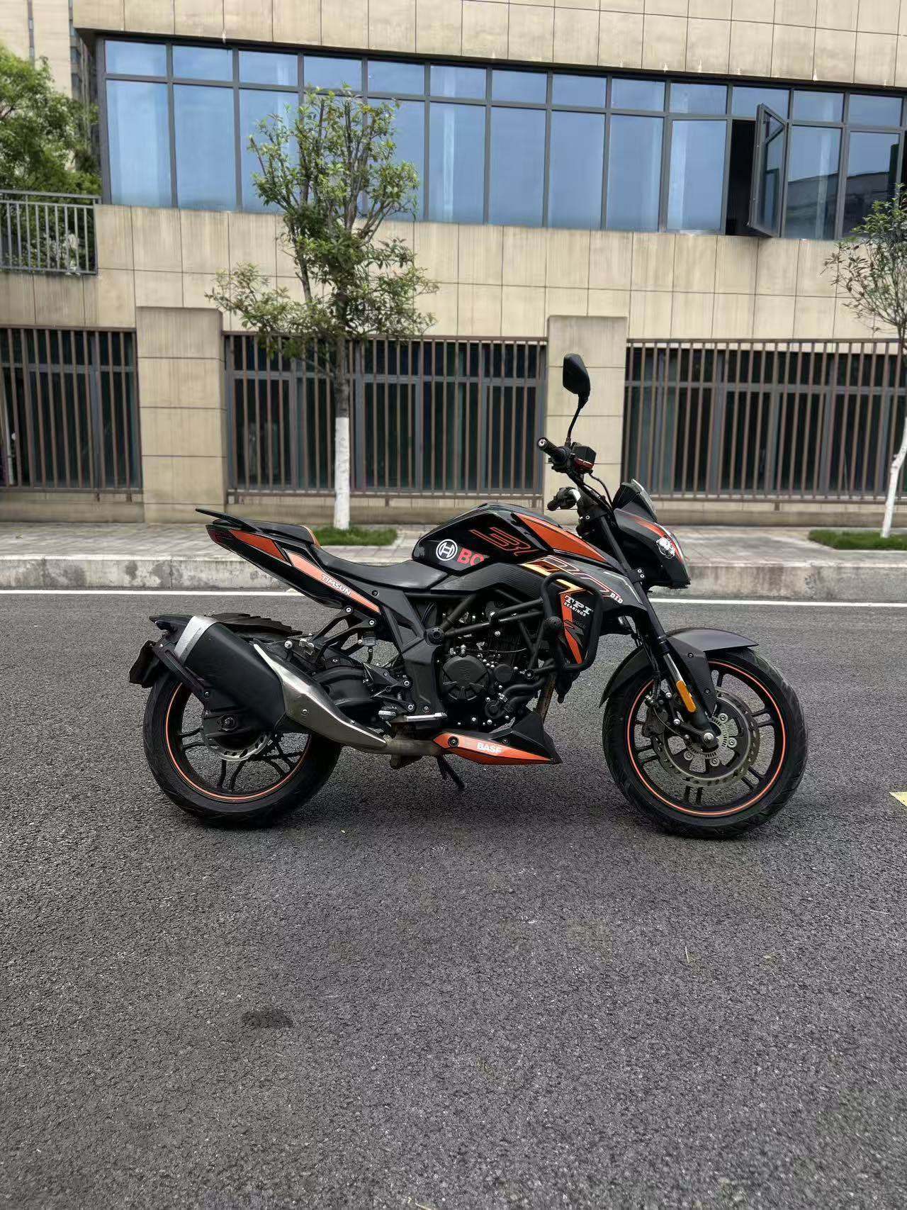 无极 300R