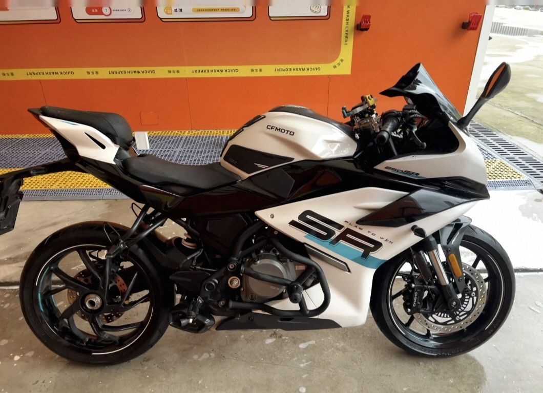 春风 250SR