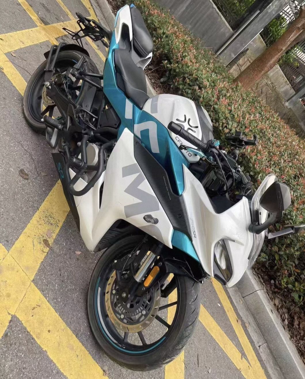 春风 250SR