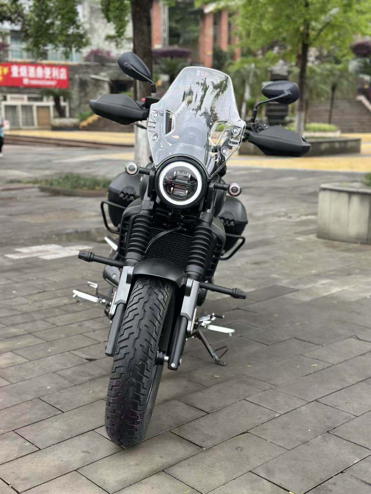 豪爵 TR300