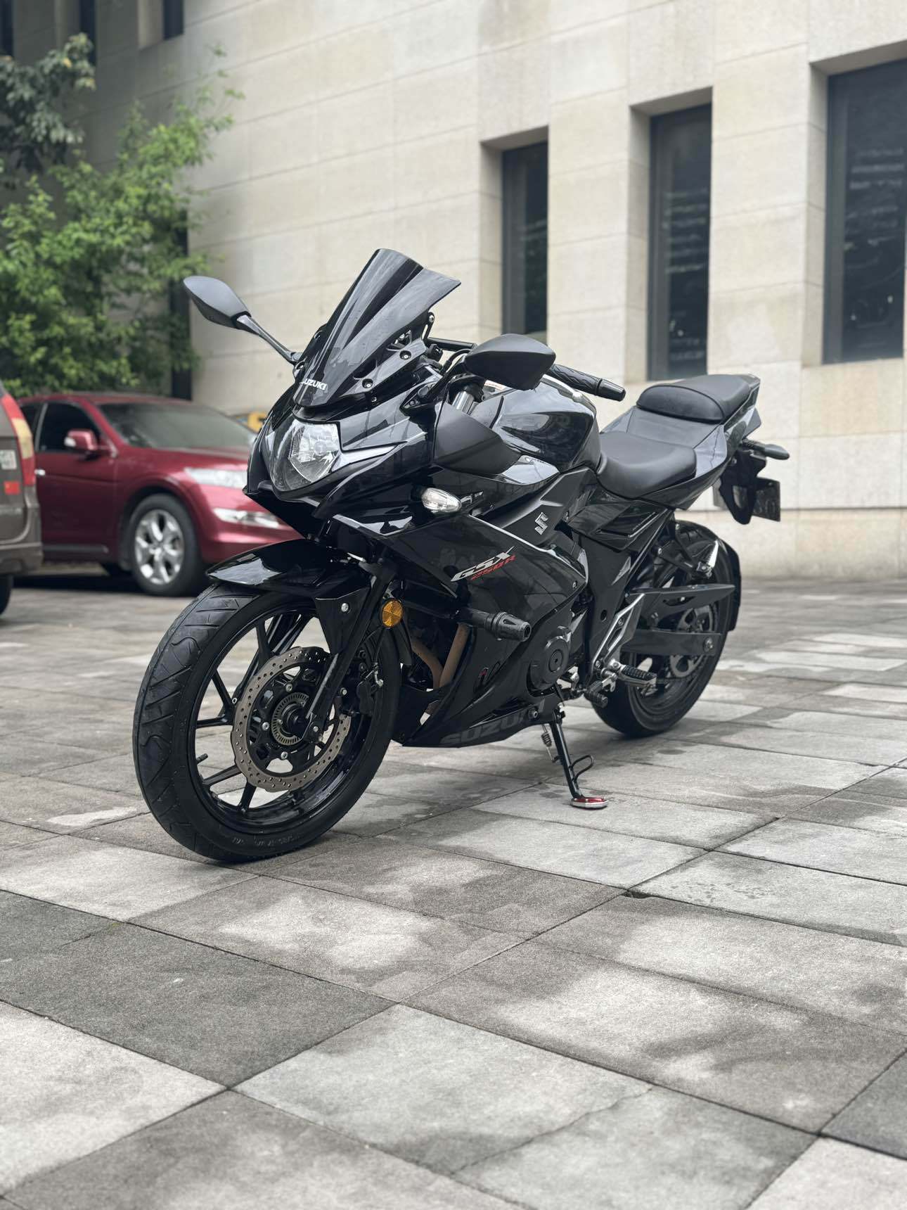 豪爵铃木 GSX250R