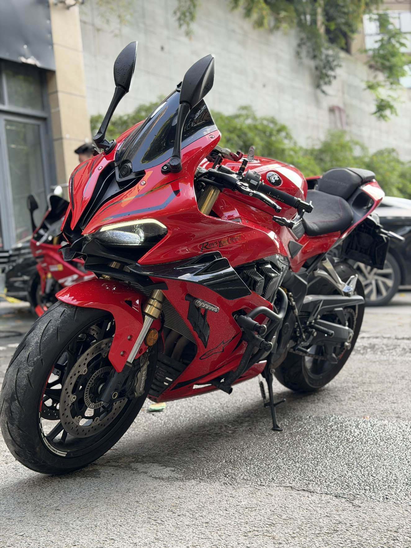 QJMOTOR 赛600