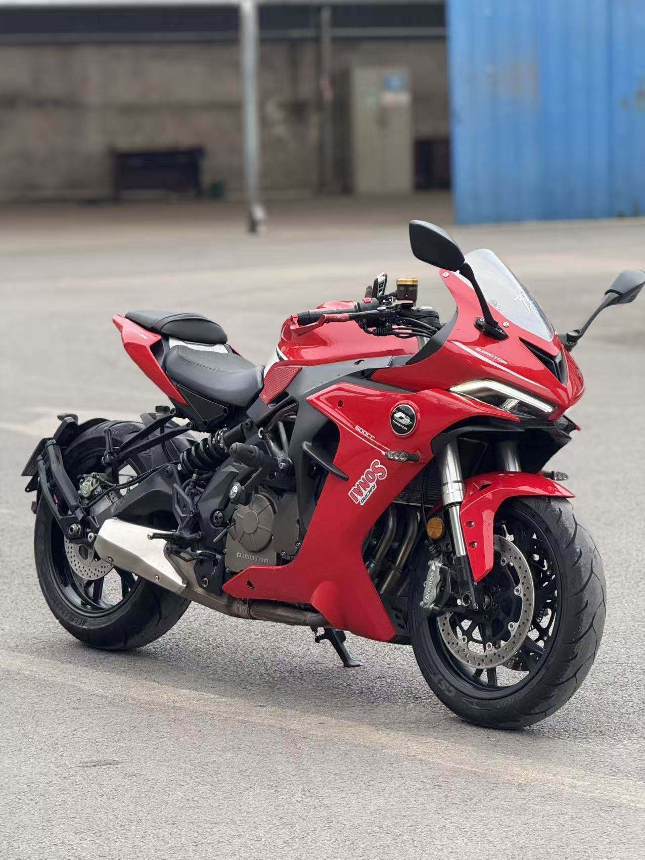 QJMOTOR 赛600