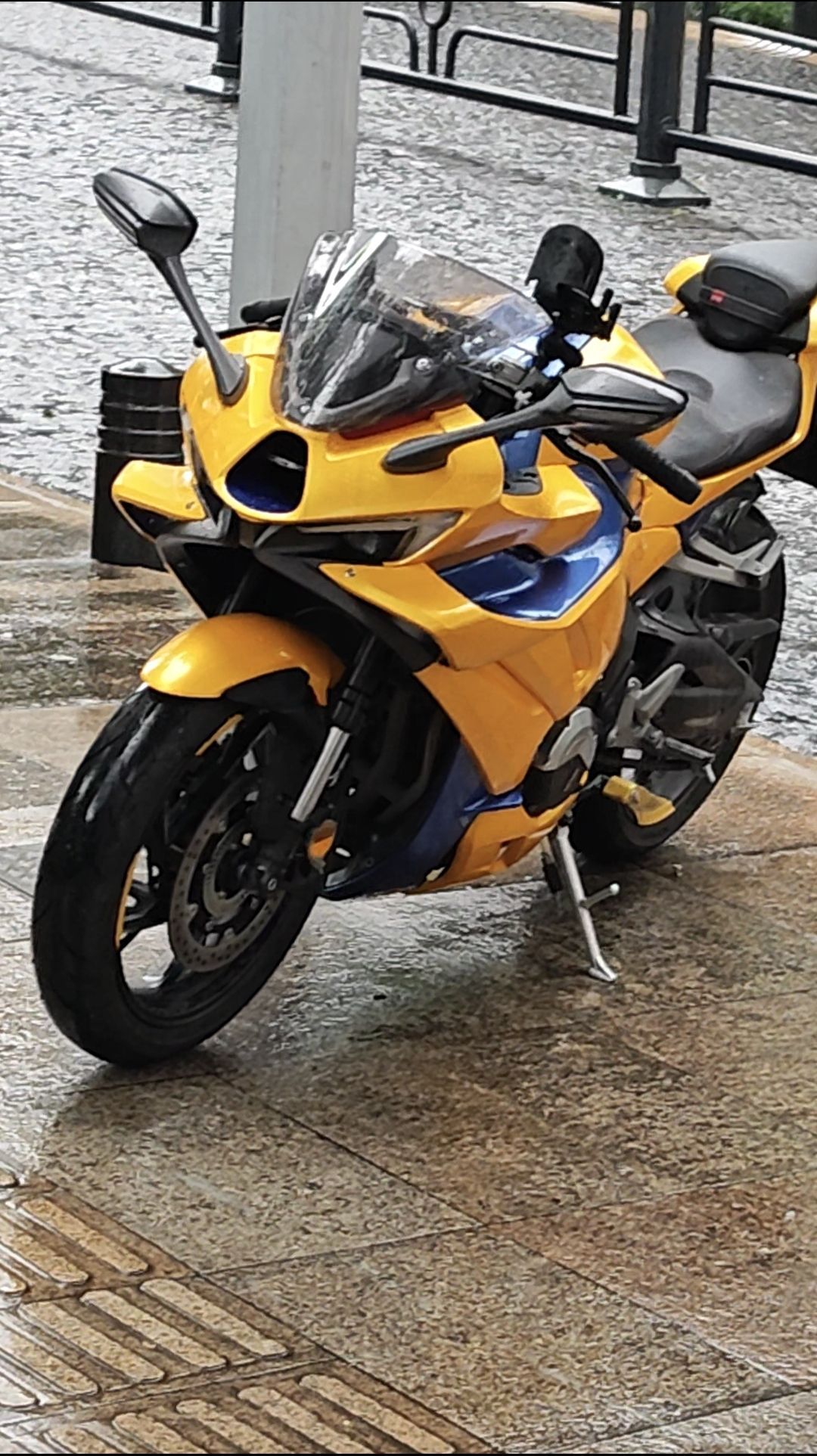 无极 RR500S