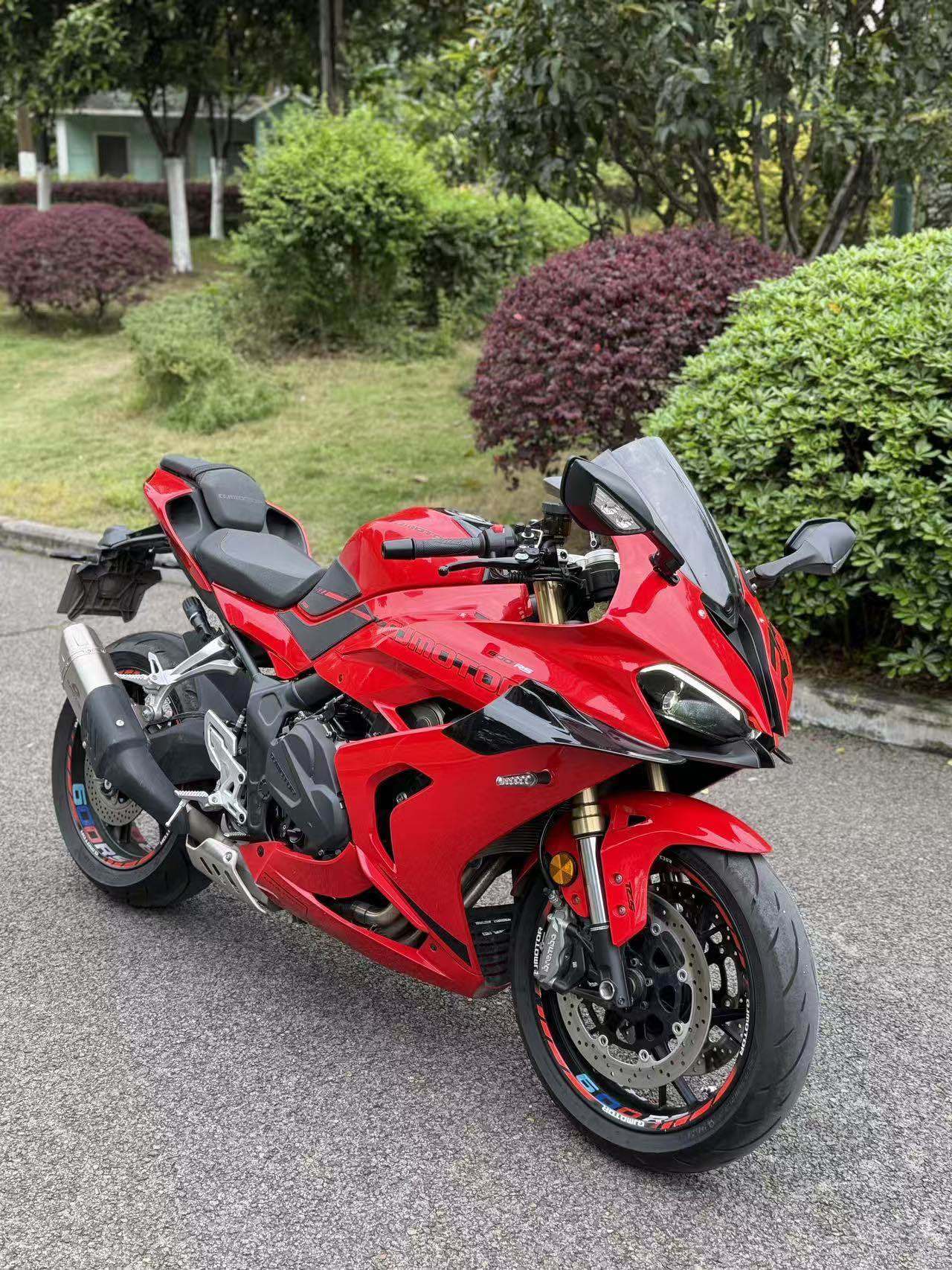 QJMOTOR 赛600