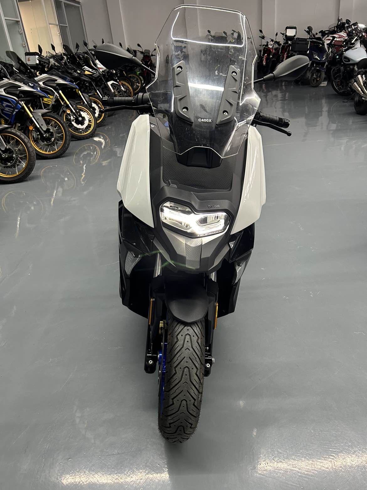 宝马 C 400