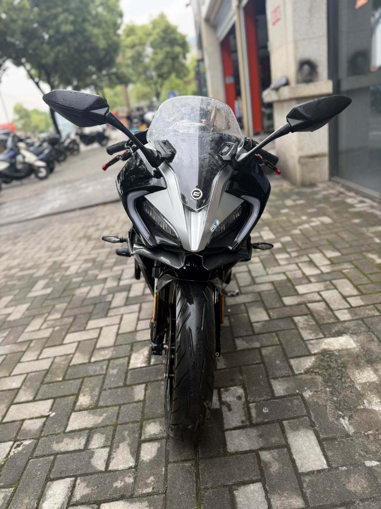 春风 250SR