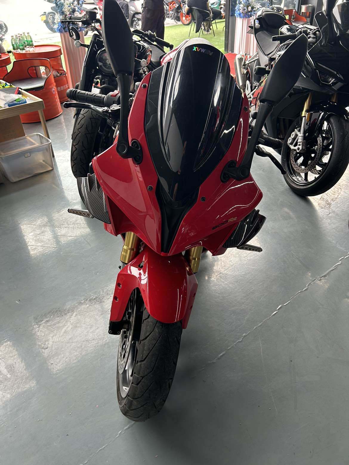 QJMOTOR 赛600