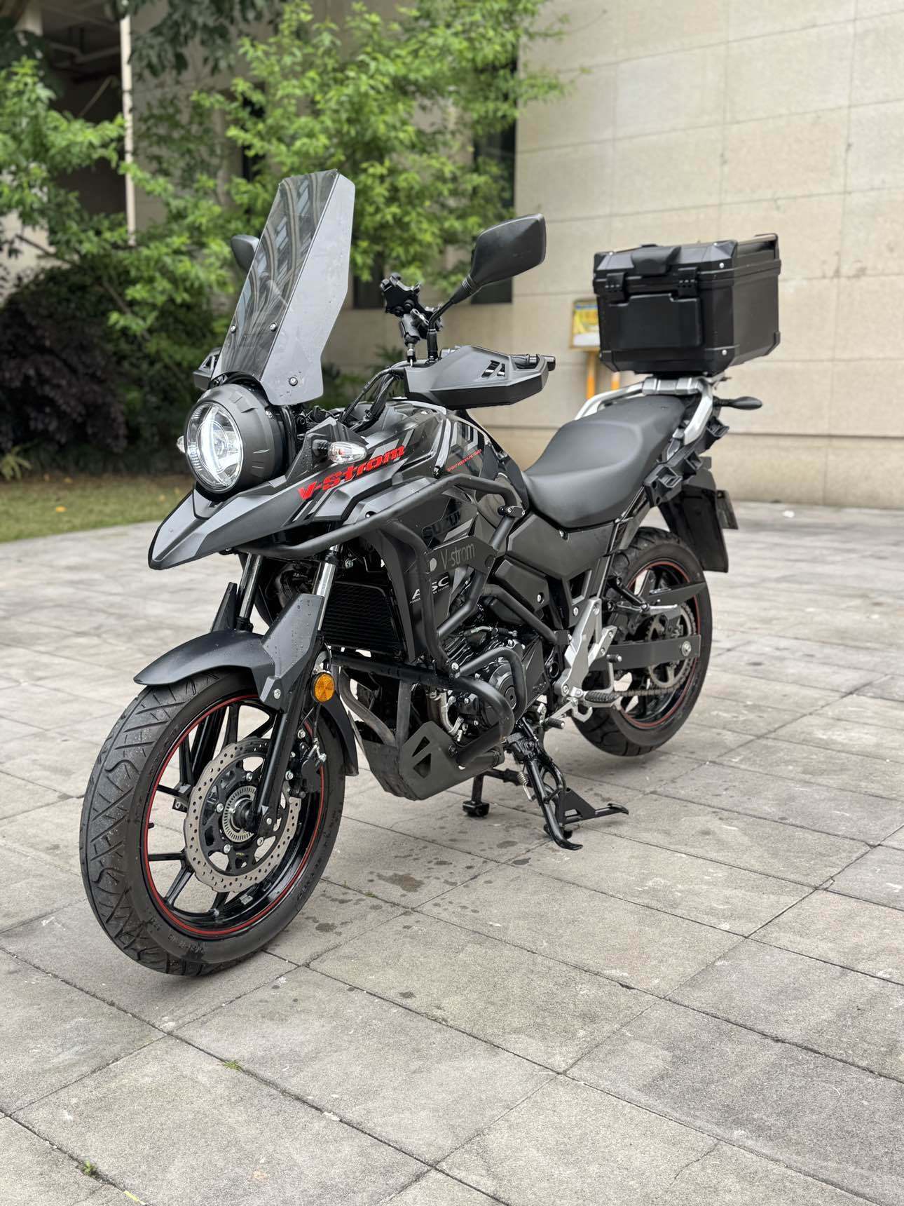 豪爵铃木 DL250