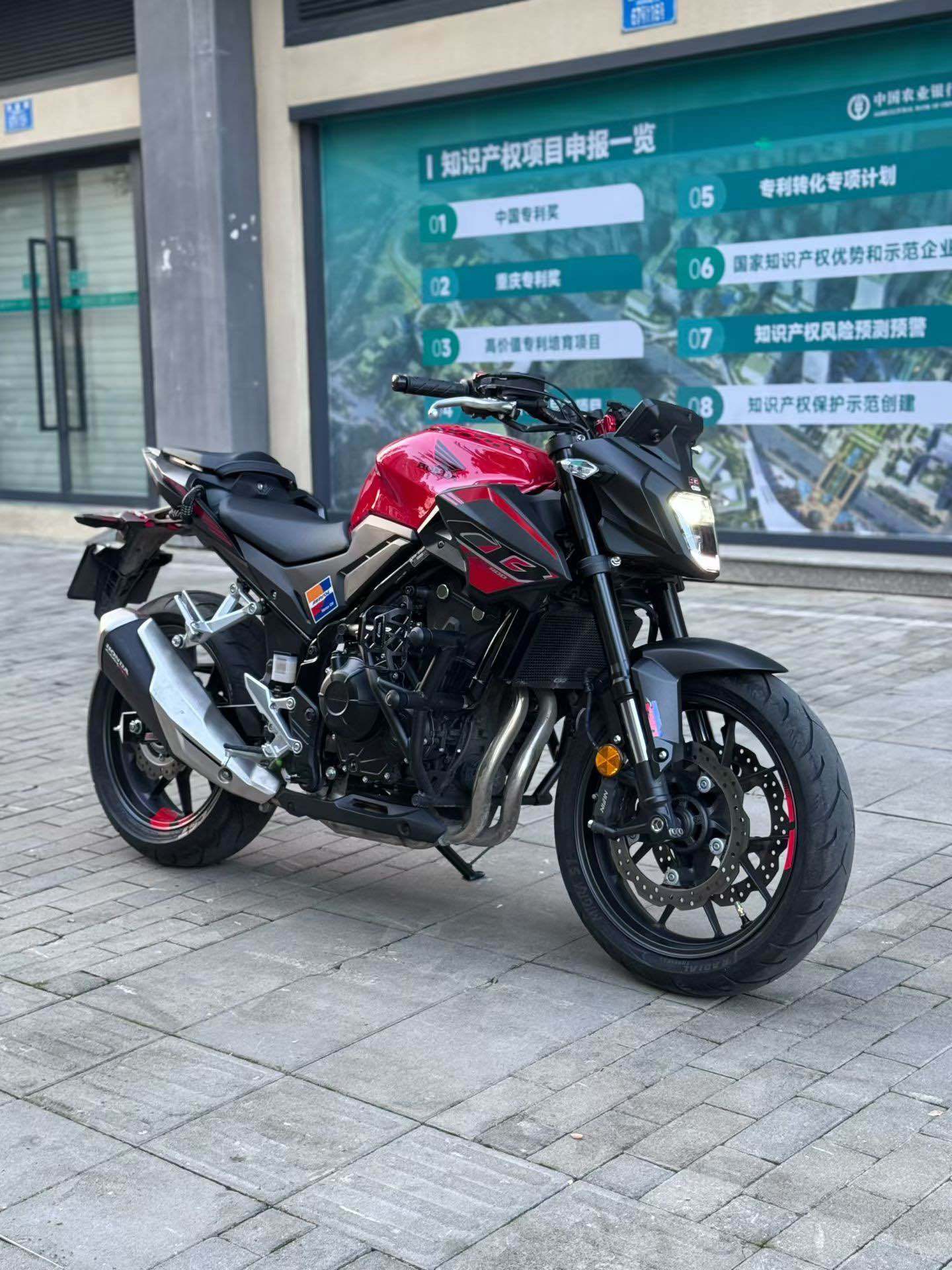 本田WING CB400F